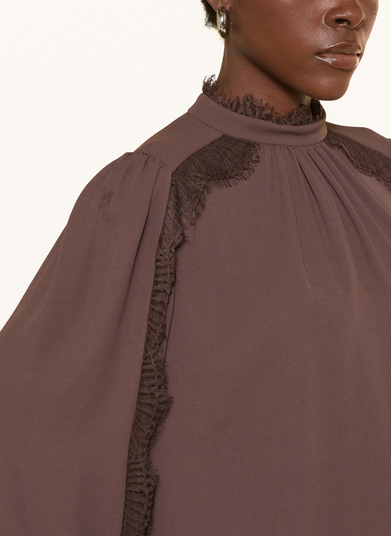 MARC CAIN Blusenshirt mit Spitze: 697 seal brown