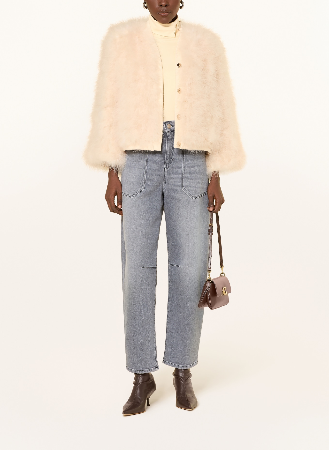 MARC CAIN Rollkragenshirt mit Schmuckperlen: 126 lamb`s wool