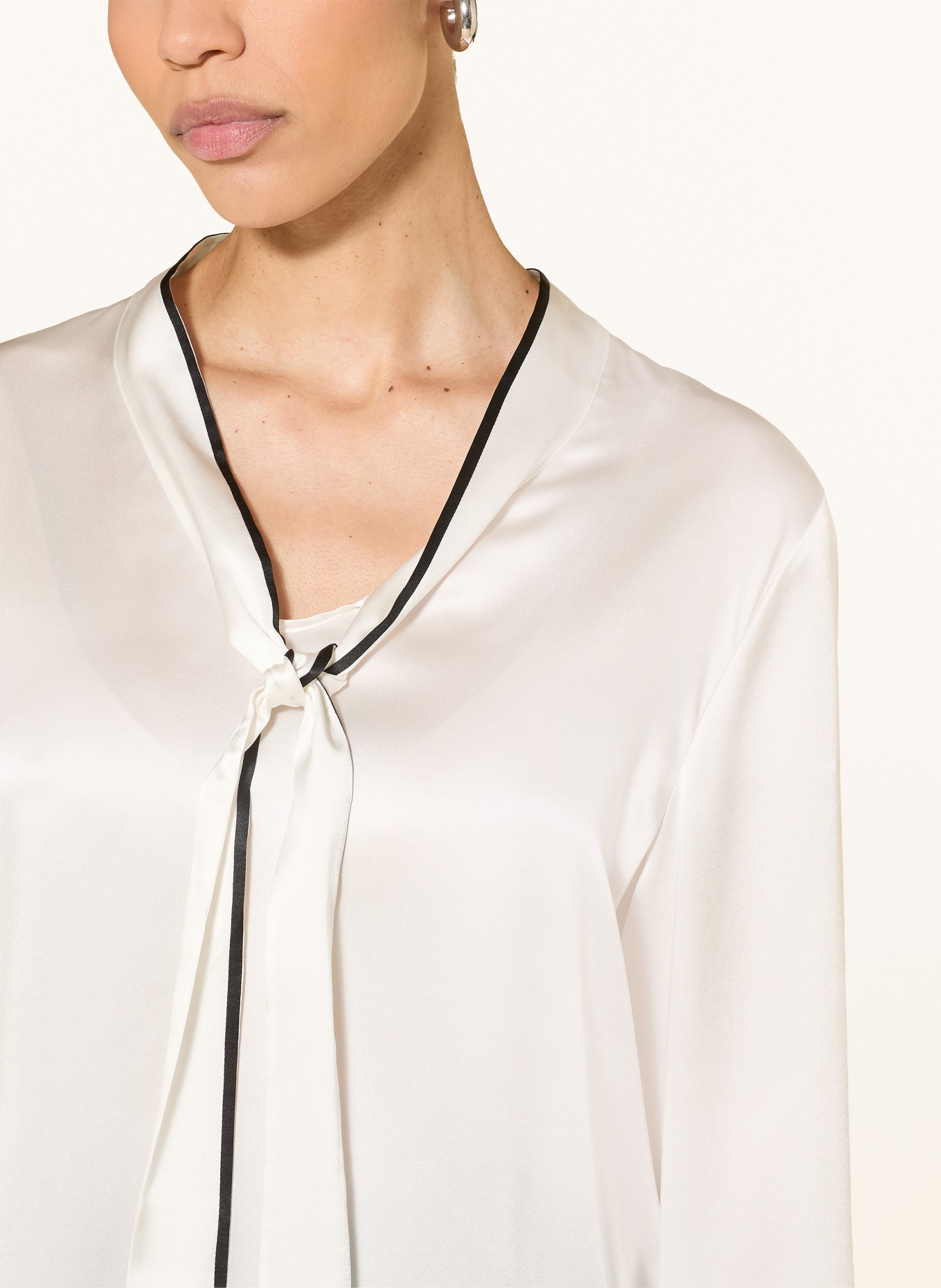 MARC CAIN Silk bow-tie blouse: 110 off