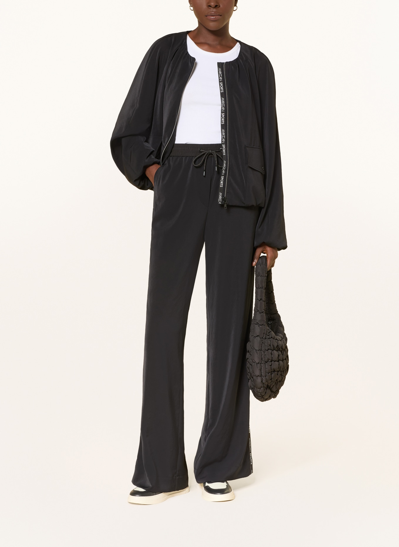 MARC CAIN Spodnie Marlene WELKOM z galonowymi paskami: 900 black new