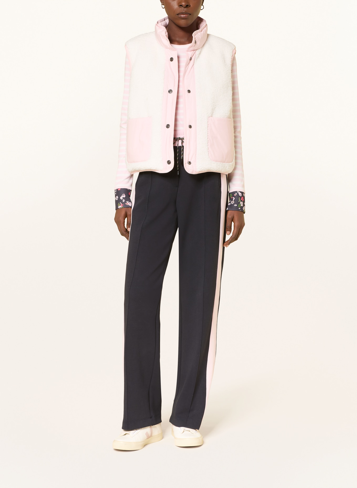 MARC CAIN Oboustranná péřová bunda: 208 chalk pink