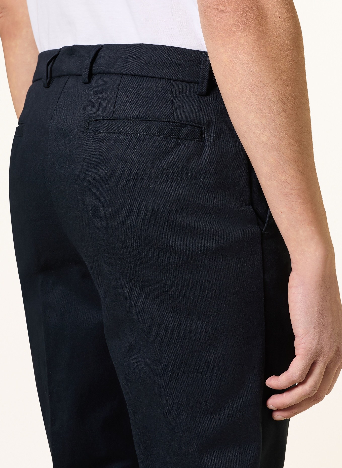 Aurélien Extra Slim Fit Chino Pants: DARK BLUE