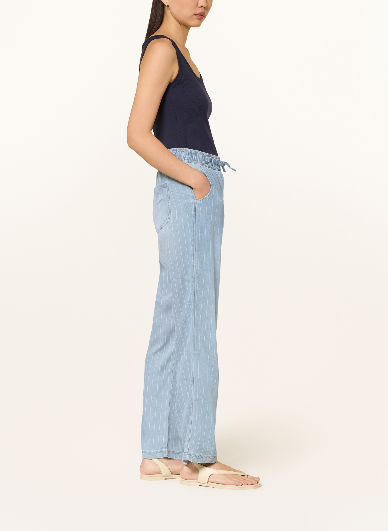 monari Hose in Jeansoptik: HELLBLAU / WEISS