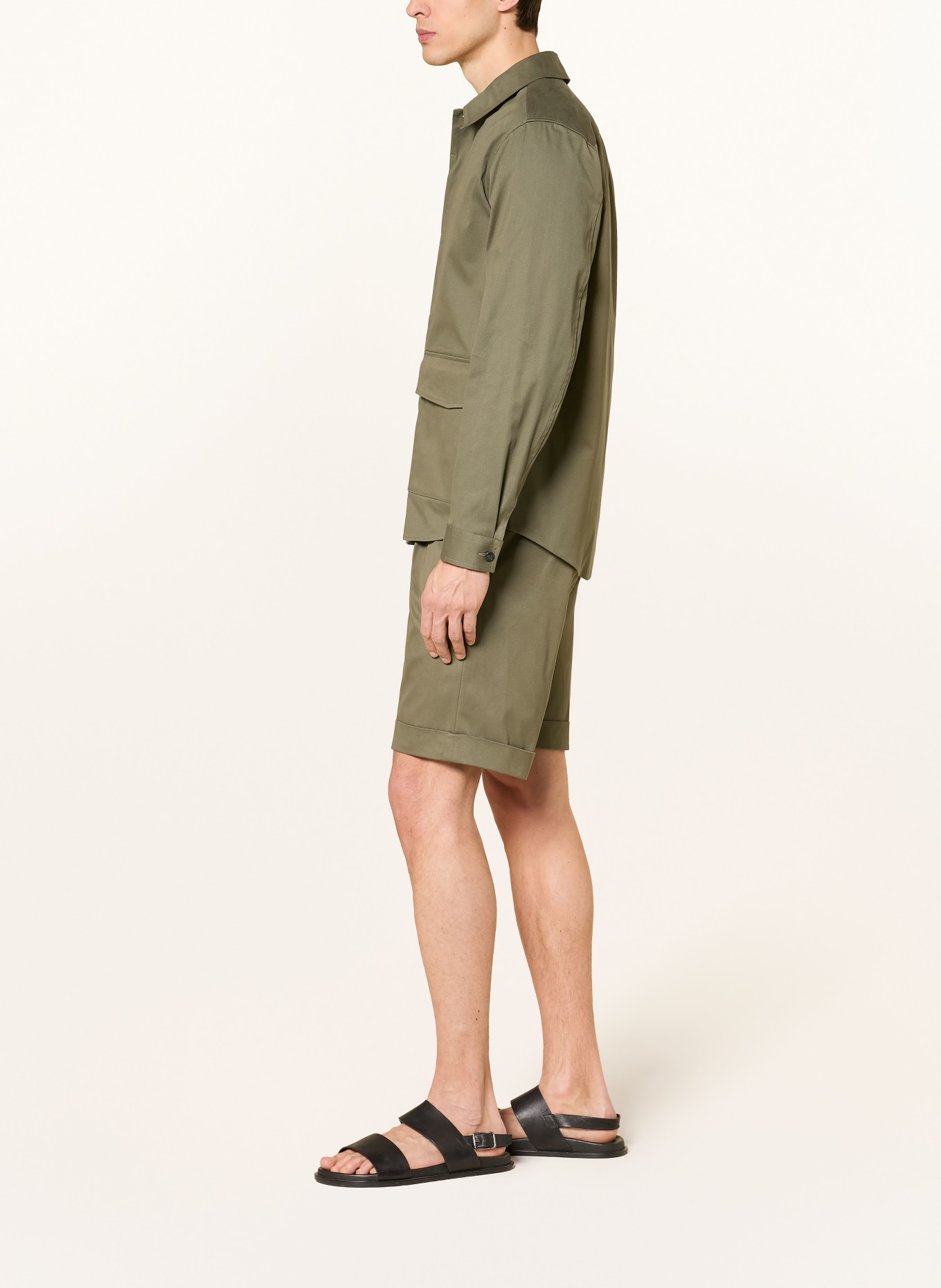 TIGER OF SWEDEN Short TENUT: OLIVE