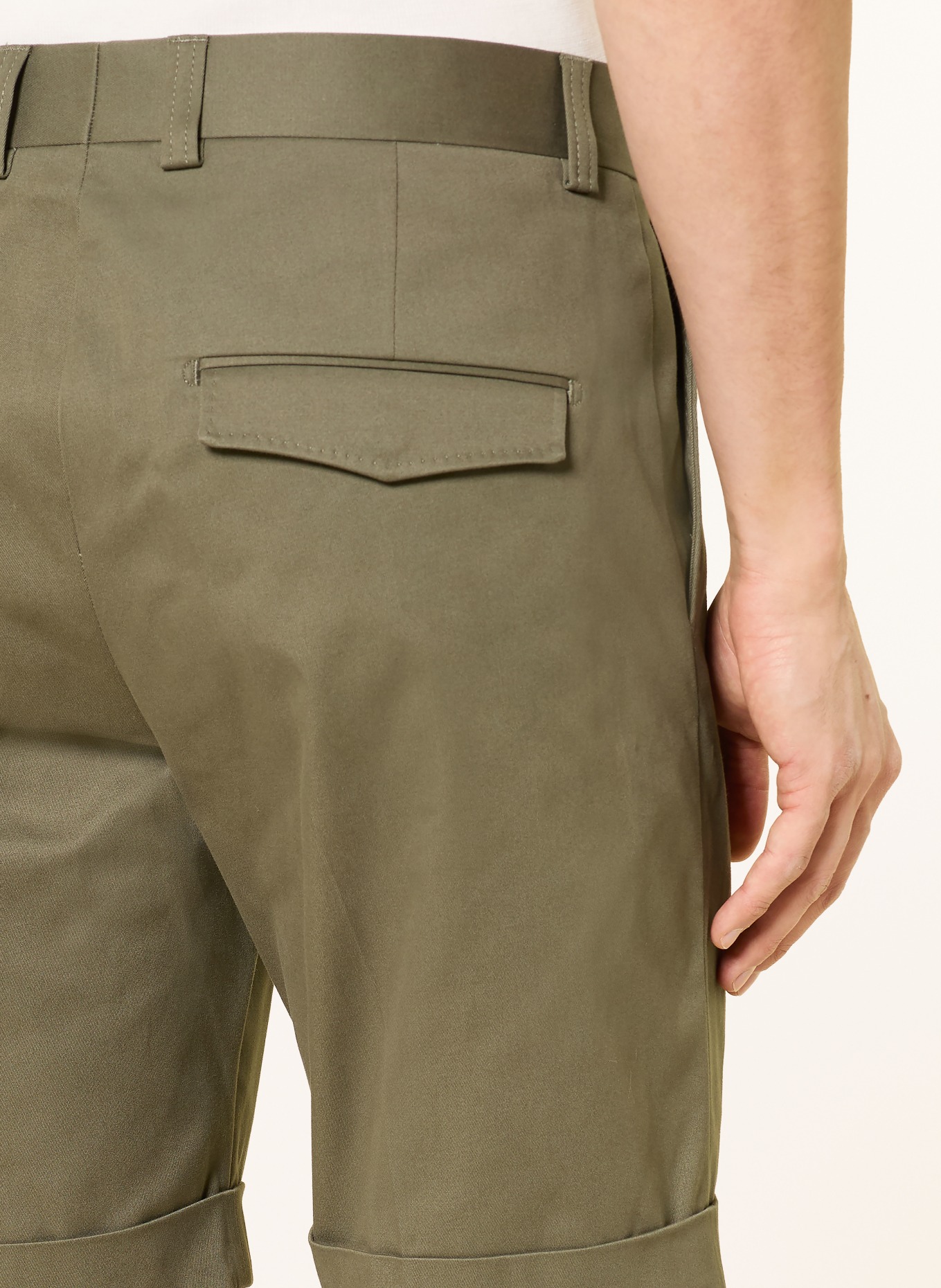 TIGER OF SWEDEN Short TENUT: OLIVE