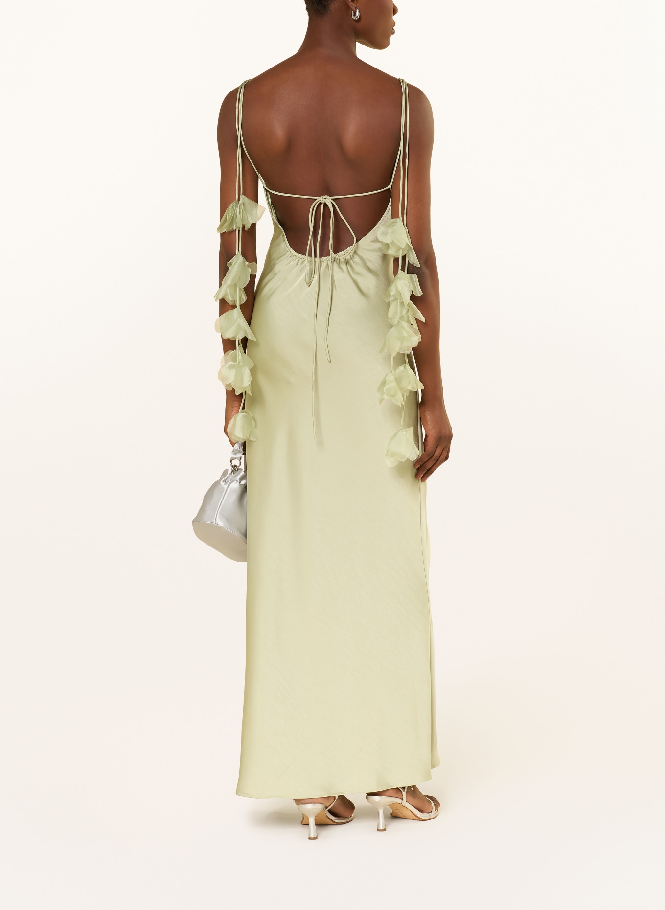 NEO NOIR Saténové šaty COLLY: MÁTOVÁ