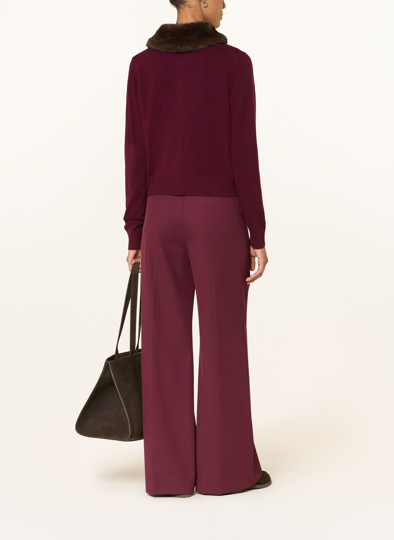 darling harbour Cardigan with detachable collar: deep merlot