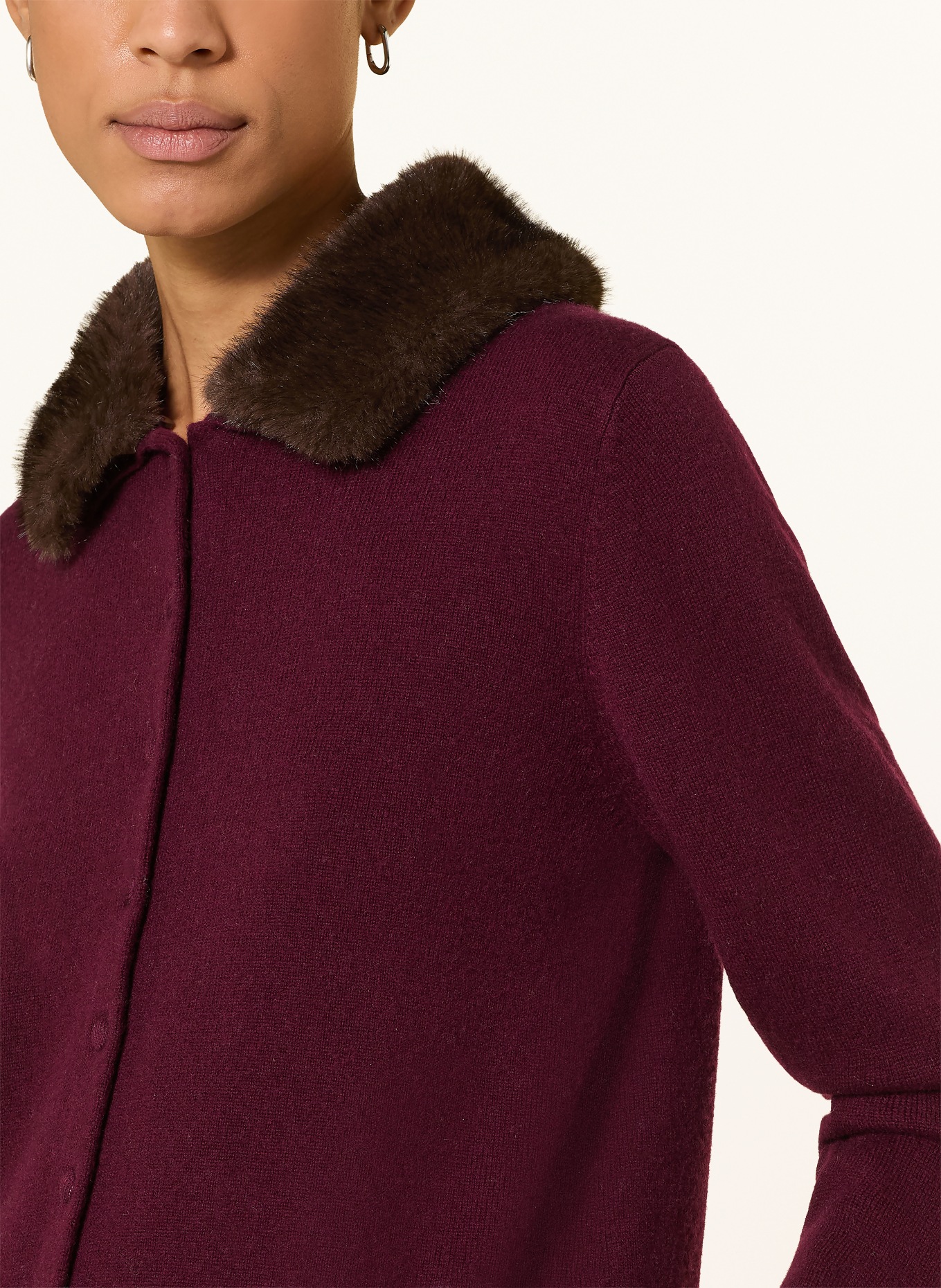 darling harbour Cardigan with detachable collar: deep merlot