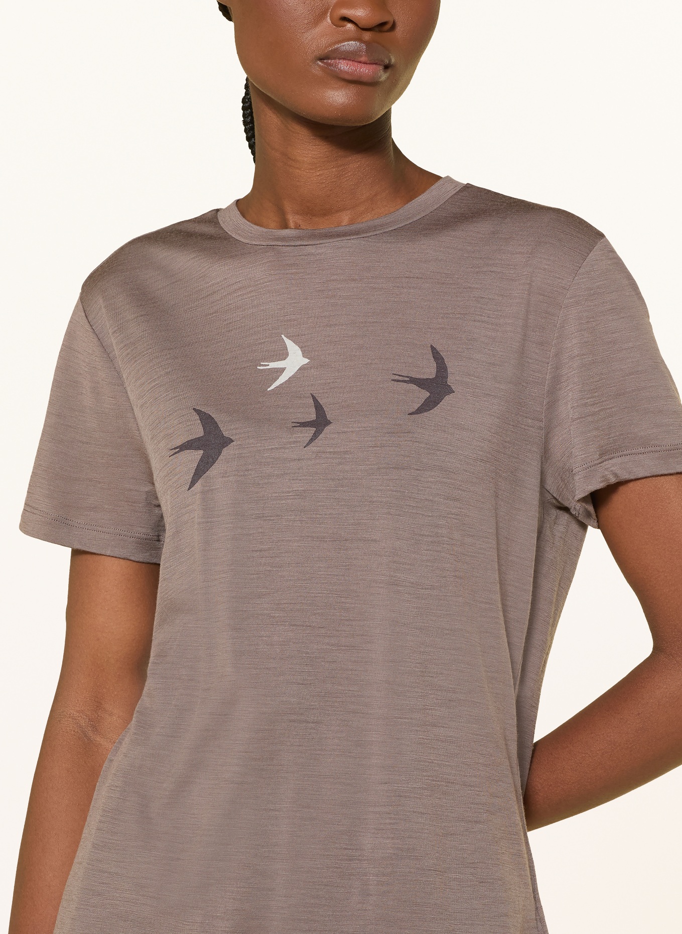 icebreaker MER 150 functional shirt made from merino wool: TAUPE