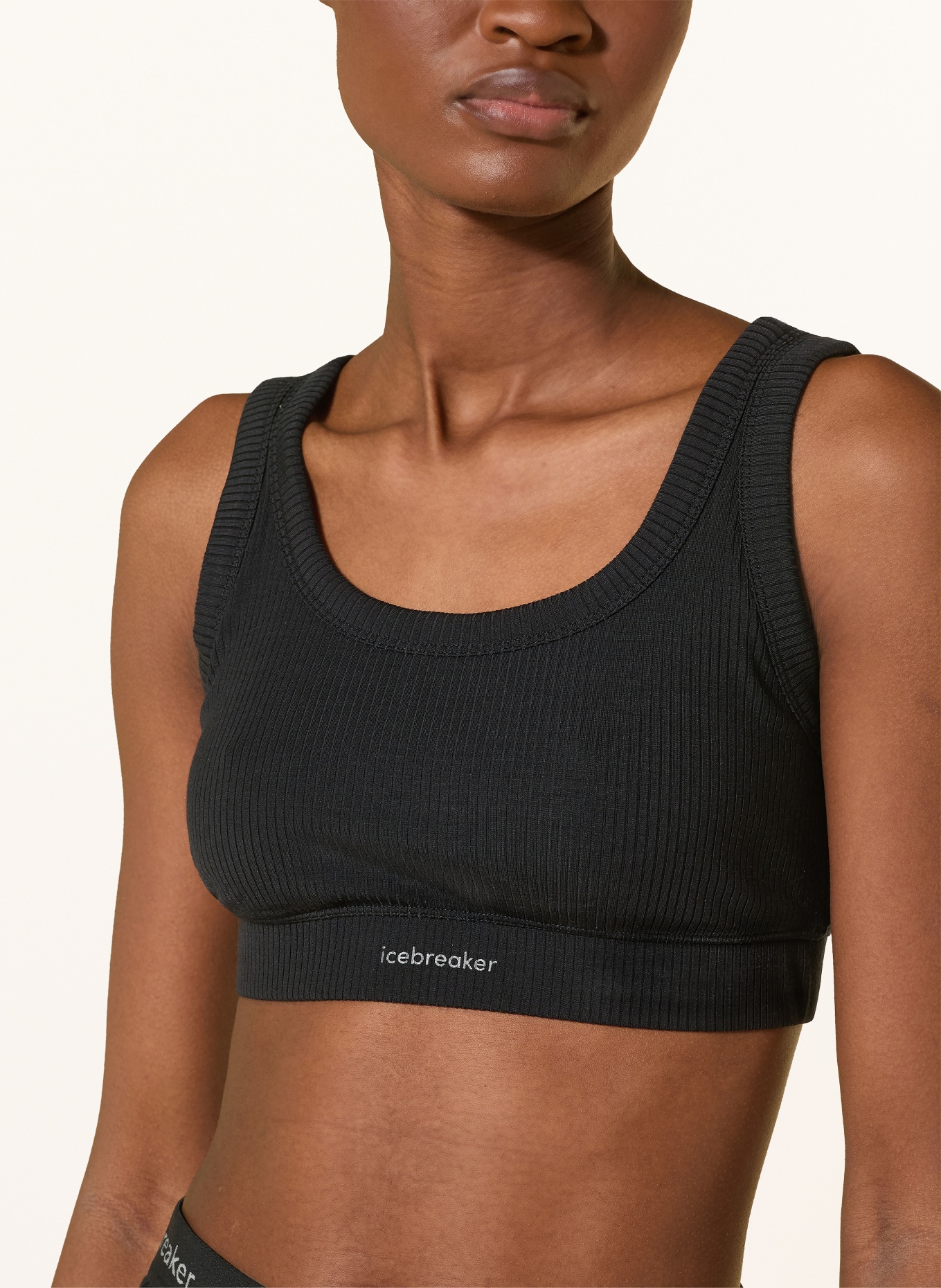 icebreaker LOTUS functional top with merino wool: BLACK