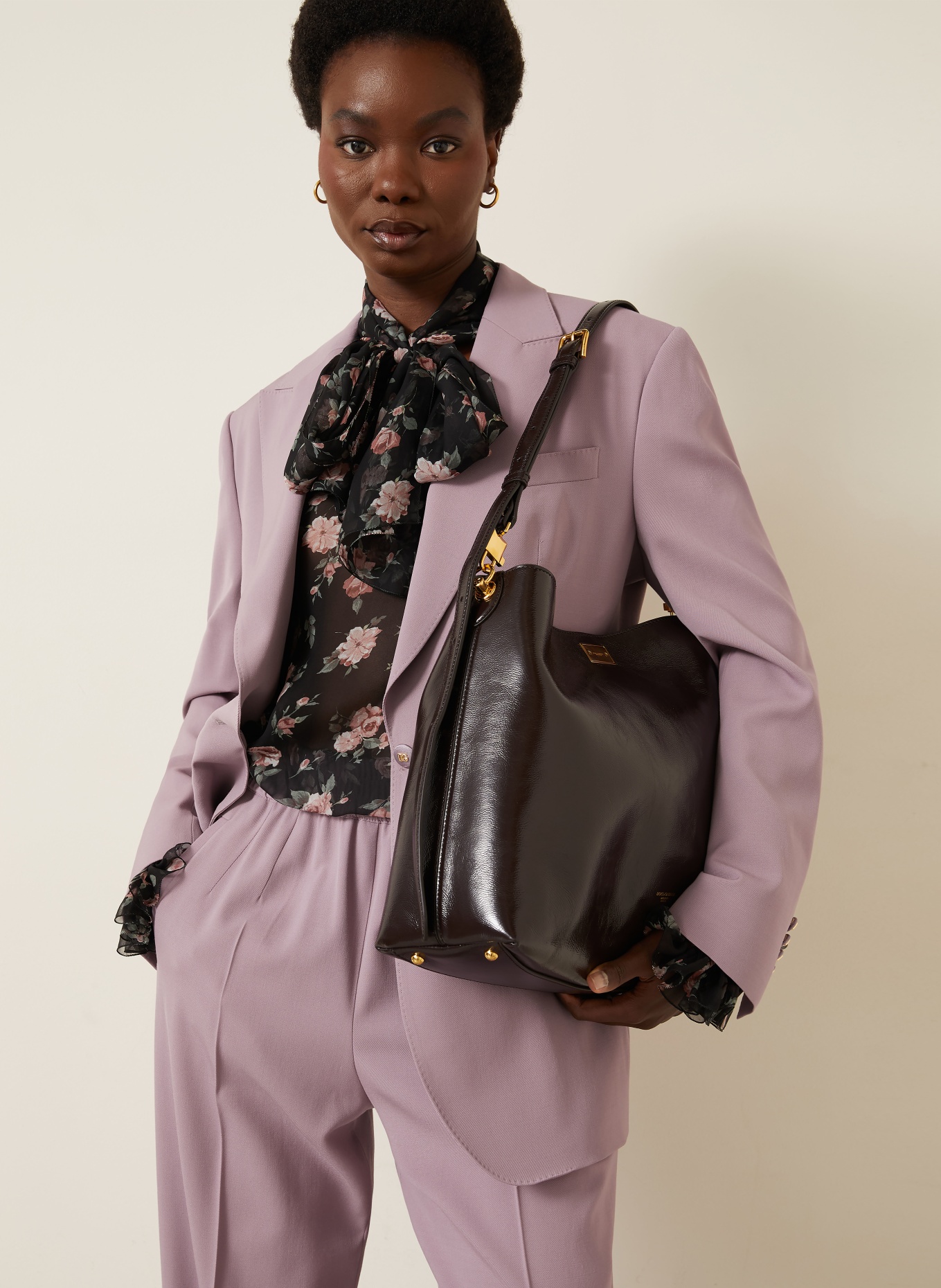 DOLCE & GABBANA VITTORIA LARGE Shoulder Bag: DARK BROWN / GOLD