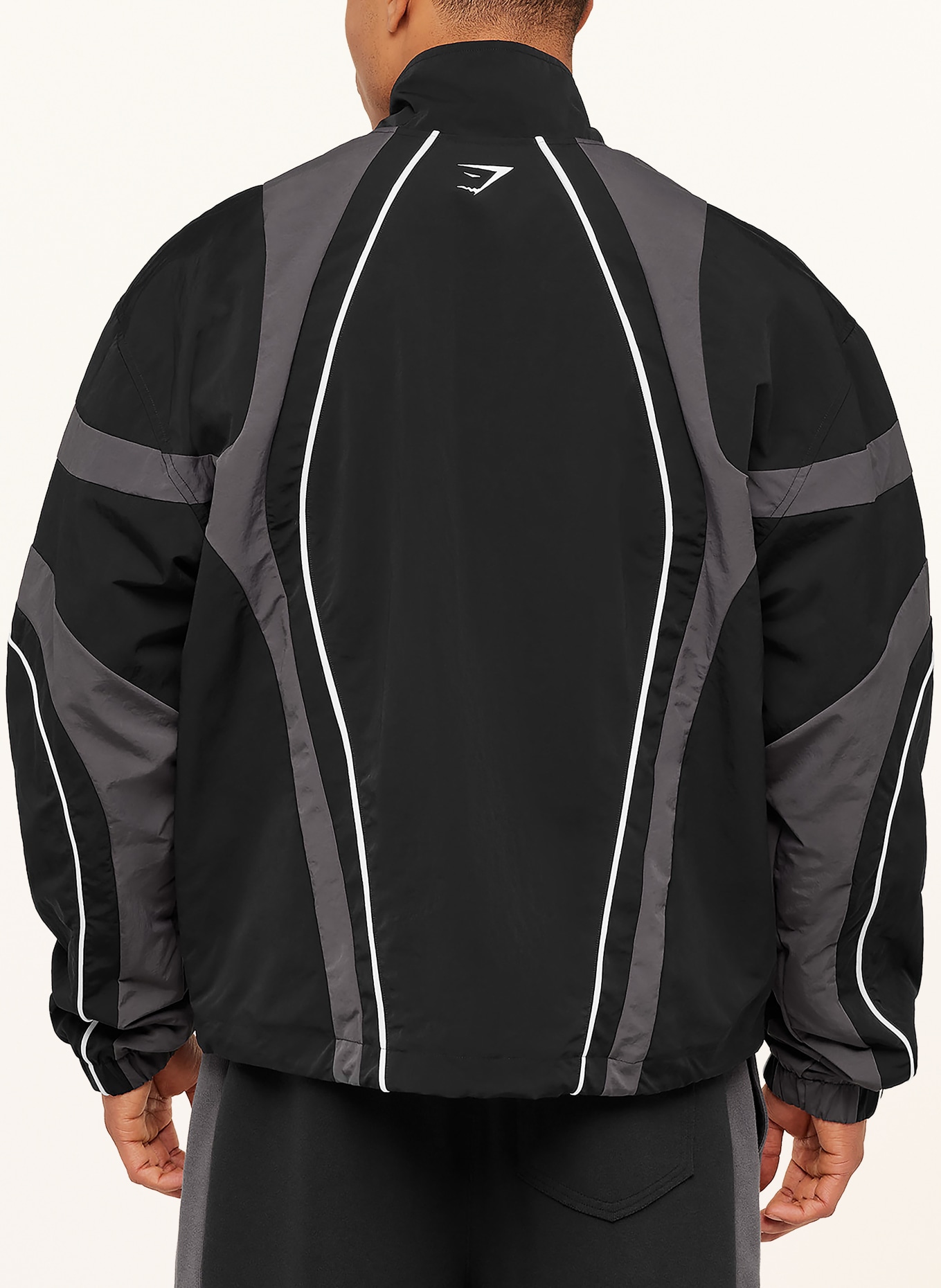 GYMSHARK Trainingsjacke: SCHWARZ / DUNKELGRAU / WEISS