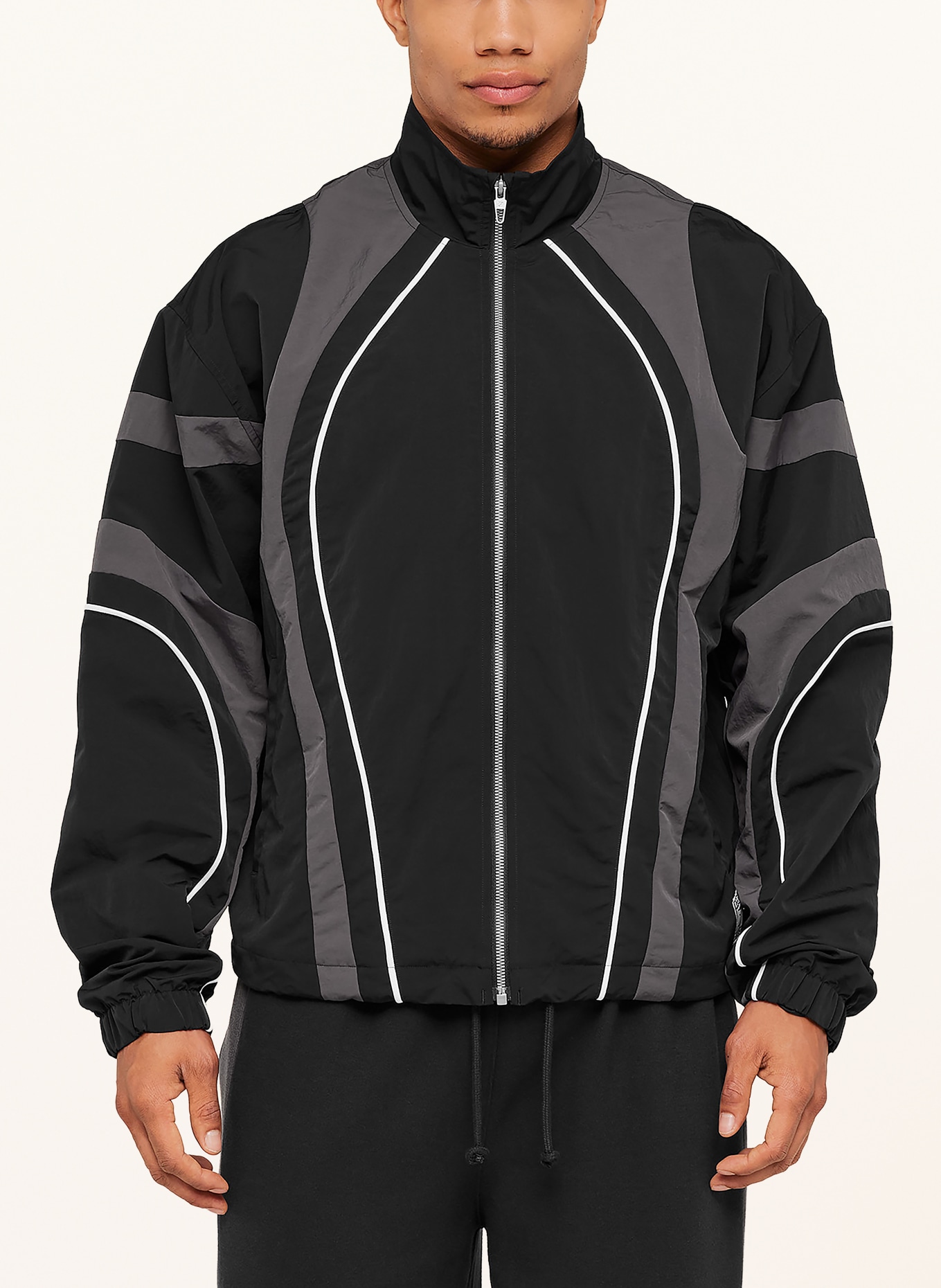 GYMSHARK Trainingsjacke: SCHWARZ / DUNKELGRAU / WEISS