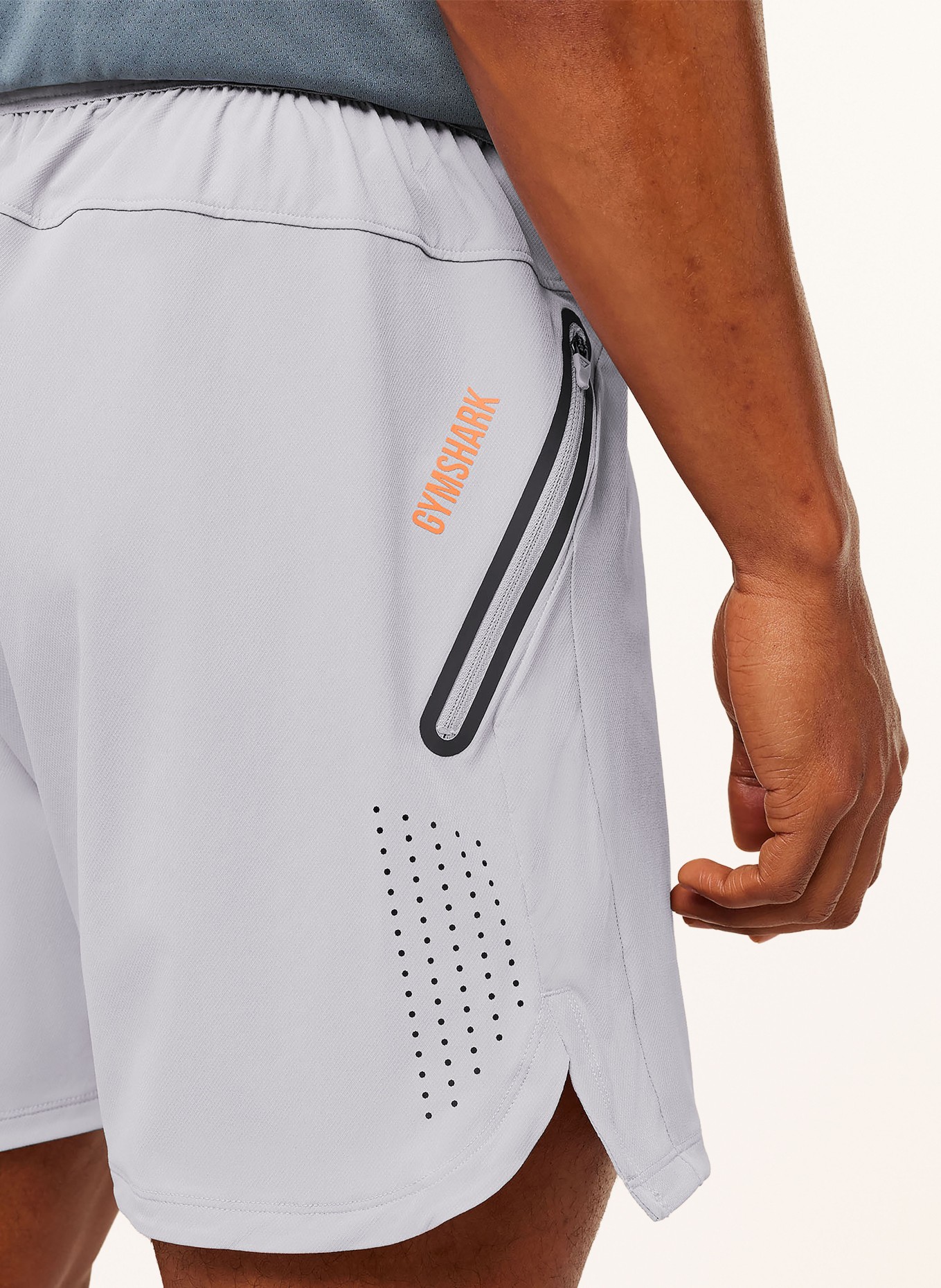 GYMSHARK Trainingsshorts HYBRID: HELLGRAU