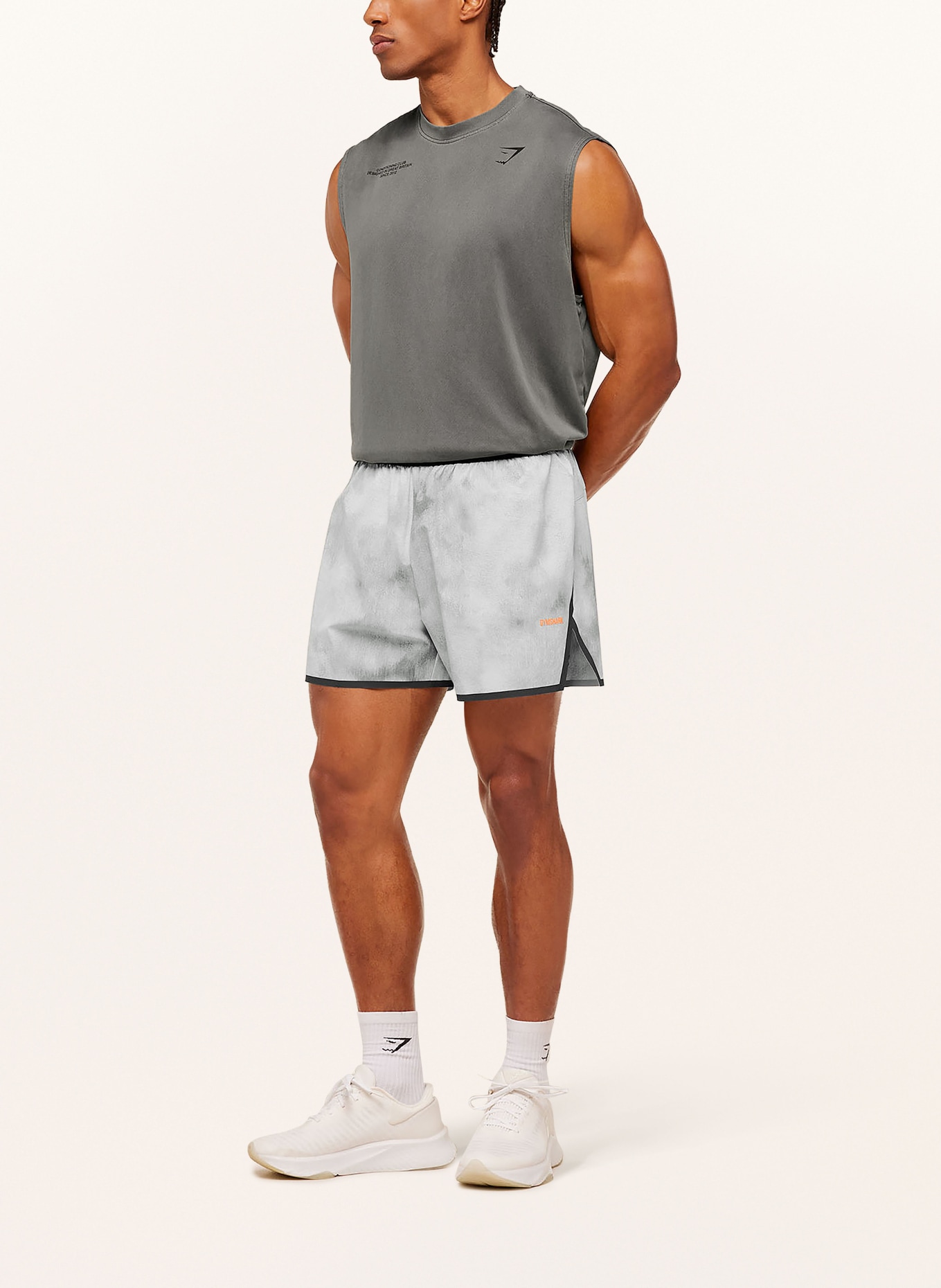 GYMSHARK 2-in-1-Trainingsshorts HYBRID 5": GRAU / ORANGE / SCHWARZ
