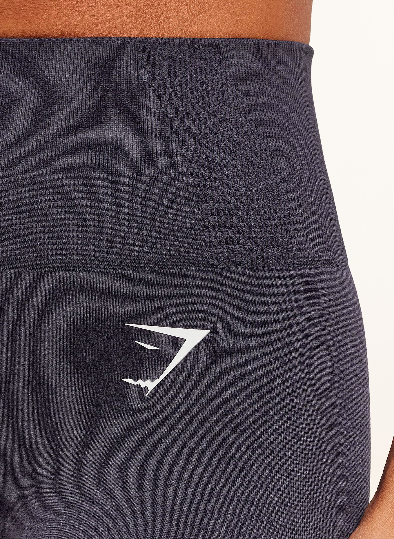 GYMSHARK Tights VITAL SEAMLESS: DUNKELLILA / WEISS