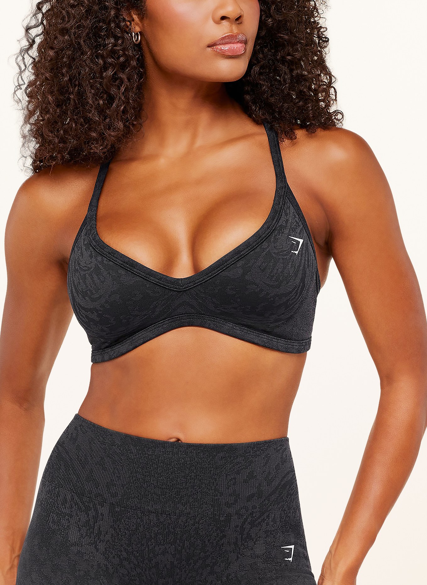 GYMSHARK Sport-BH ADAPT ANIMAL: SCHWARZ / DUNKELGRAU