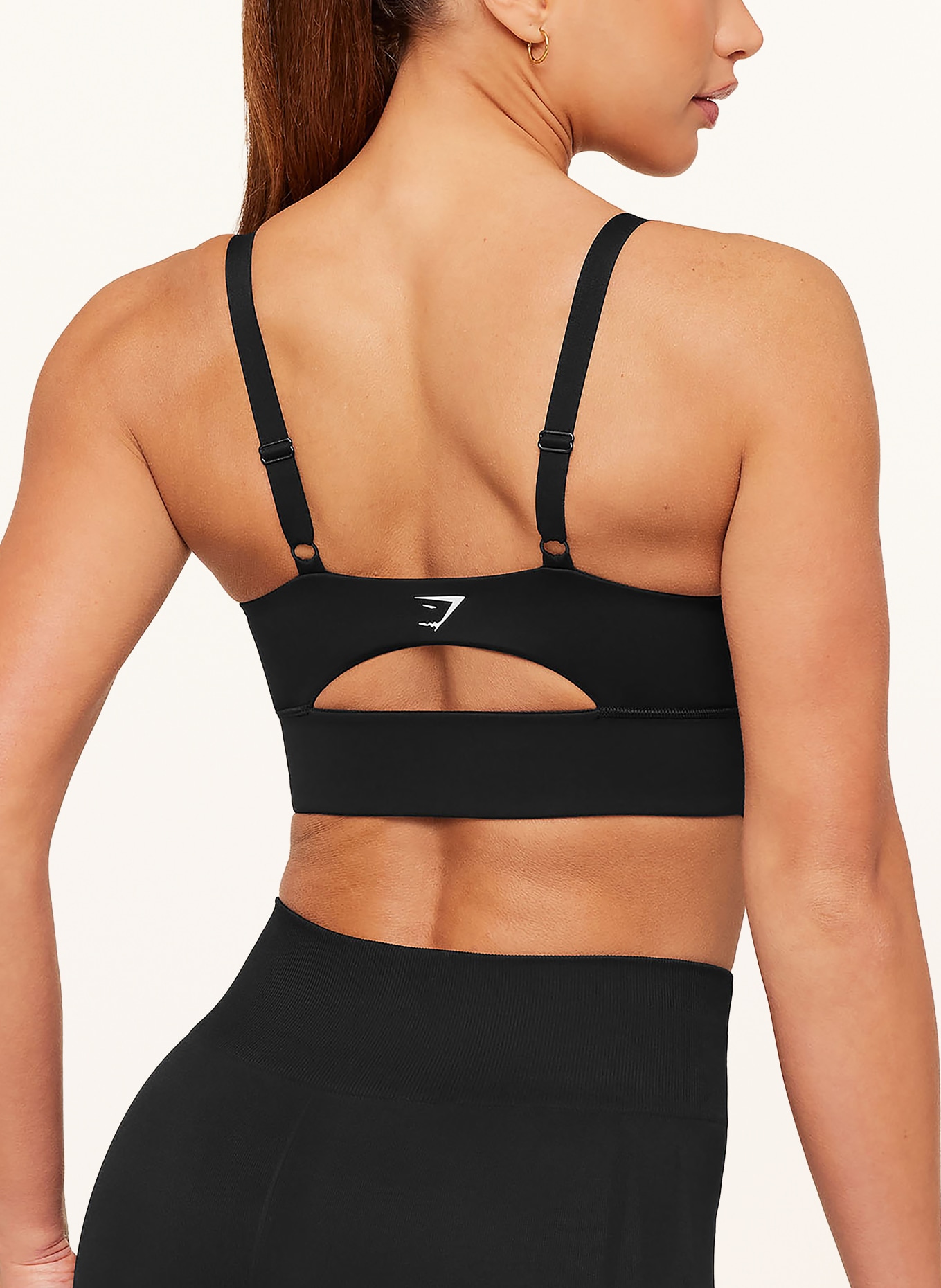 GYMSHARK Sport-BH TWIST FRONT: SCHWARZ