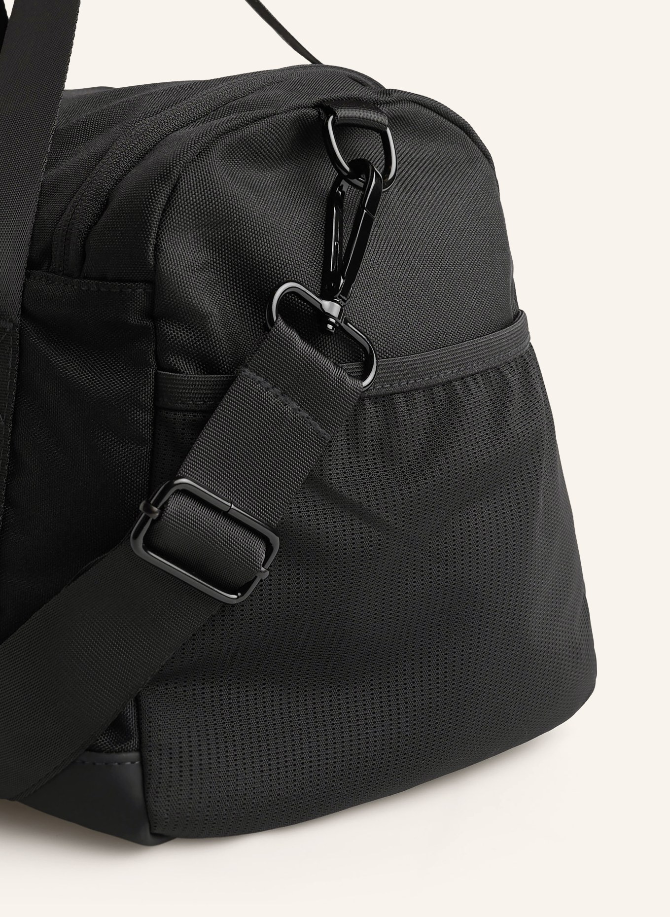 GYMSHARK Sporttasche EVERYDAY HOLDALL 34 l: SCHWARZ