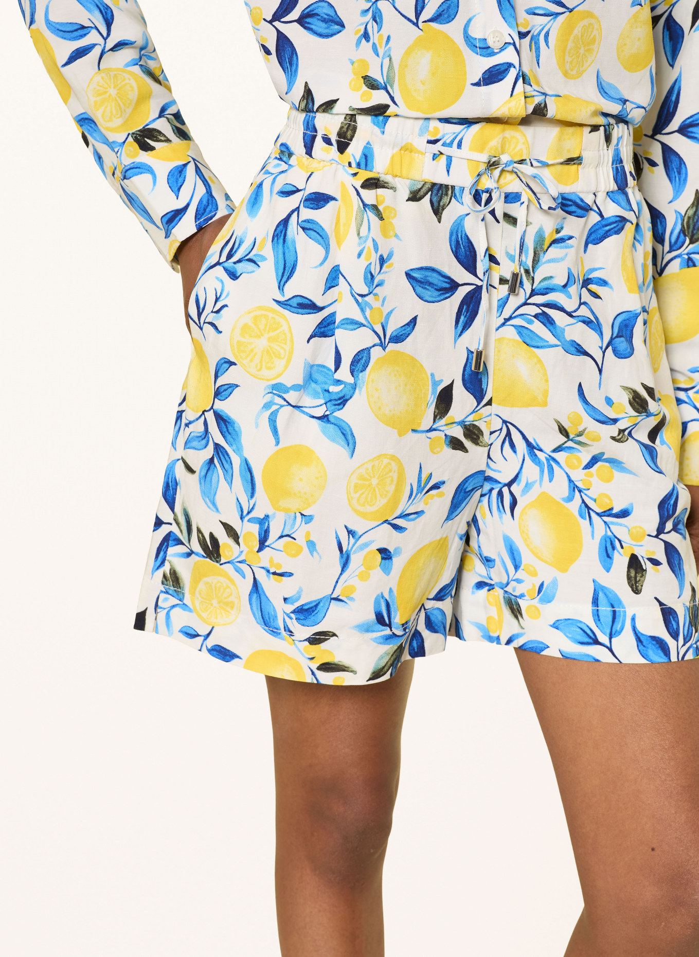 lilienfels Shorts mit Leinen: WEISS / GELB / BLAU