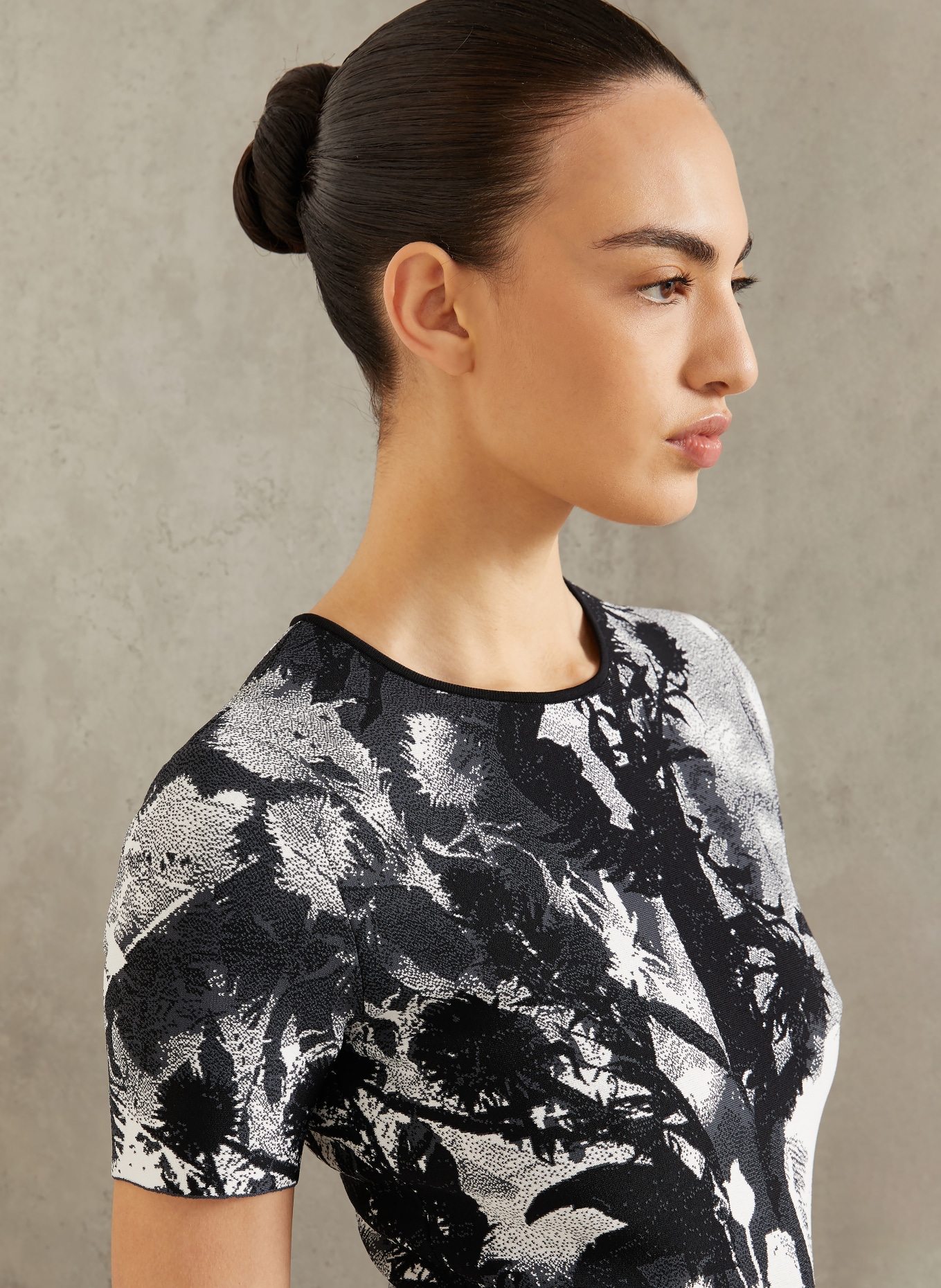 McQUEEN Cocktailkleid: SCHWARZ / WEISS