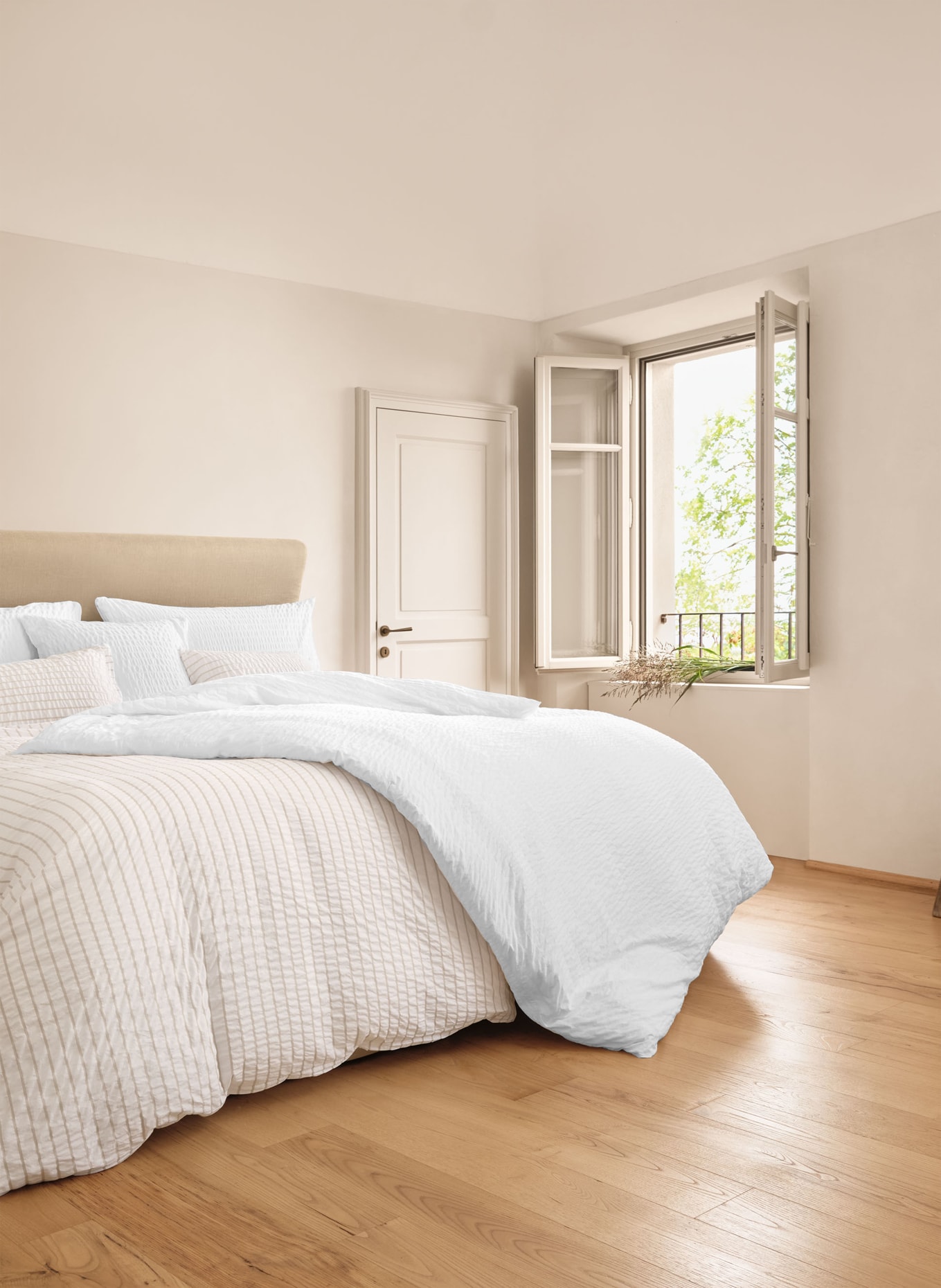 SCHLOSSBERG Bettwäsche LENNY: WEISS