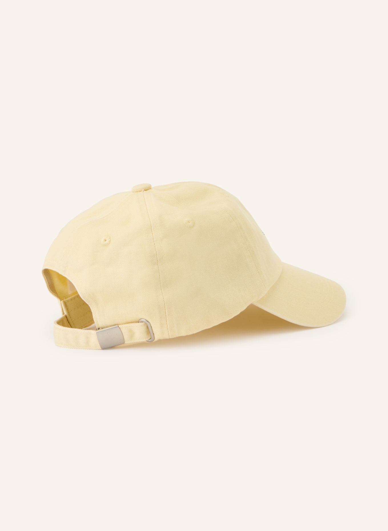 darling harbour Pet: butter yellow