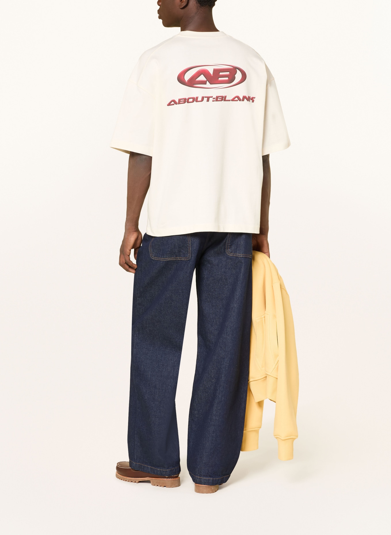 about:blank Oversized tričko: KRÉMOVÁ / TMAVĚ ČERVENÁ