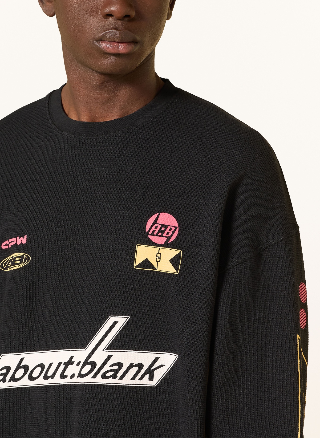 about:blank Longsleeve: SCHWARZ / WEISS