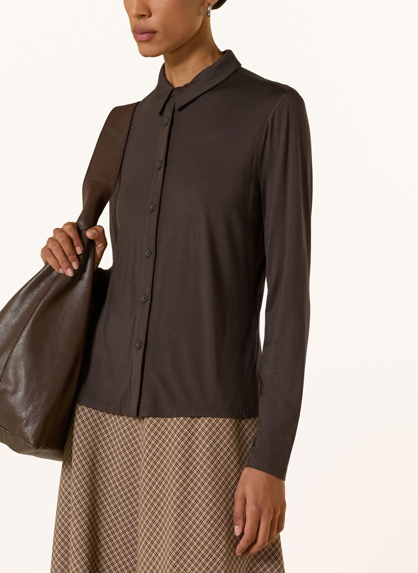 comma blouse: DARK BROWN