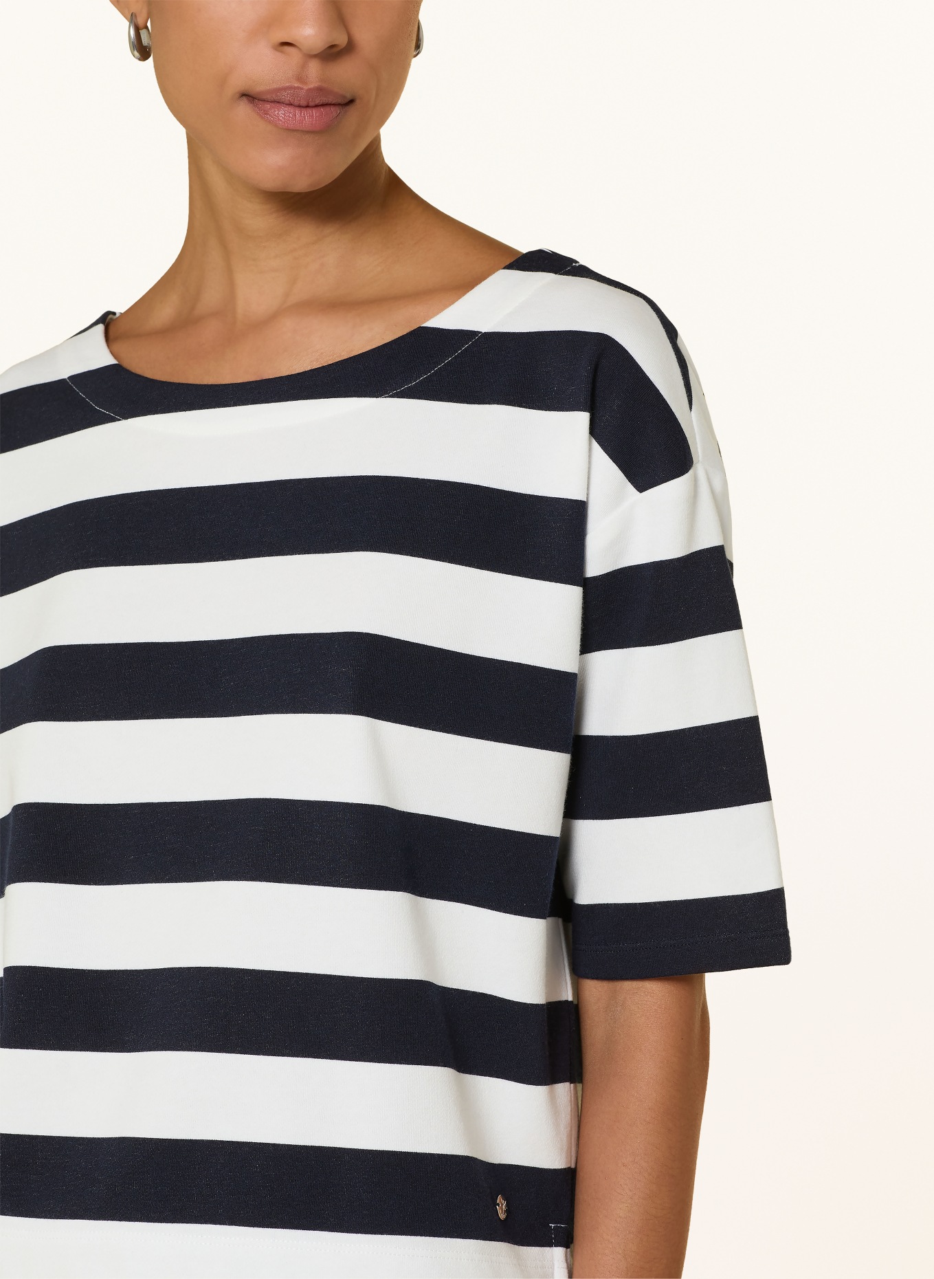 monari Mikina: TMAVĚ MODRÁ / BÍLÁ