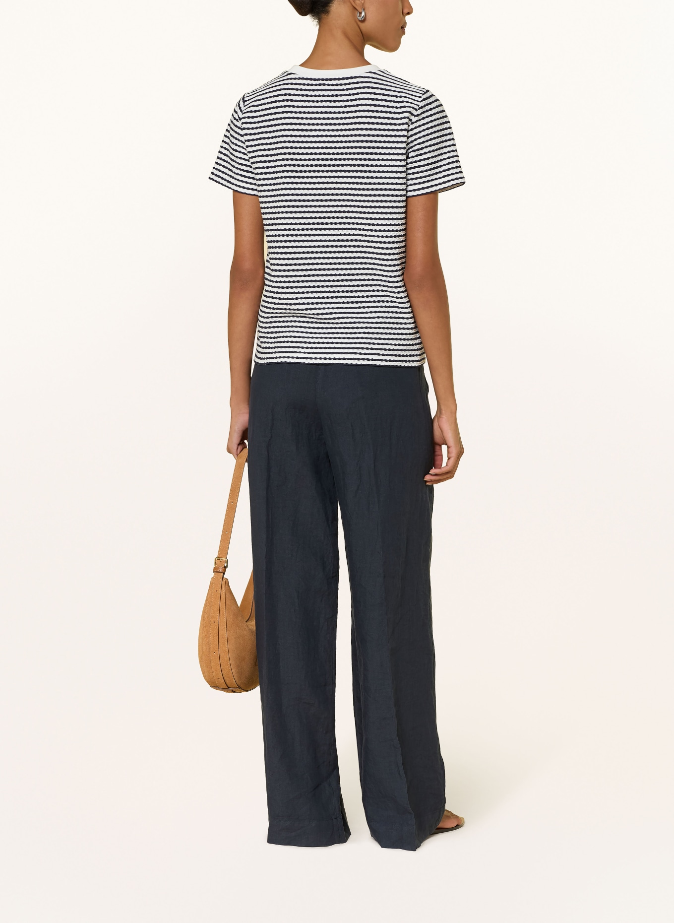 monari T-shirt: DARK BLUE / WHITE