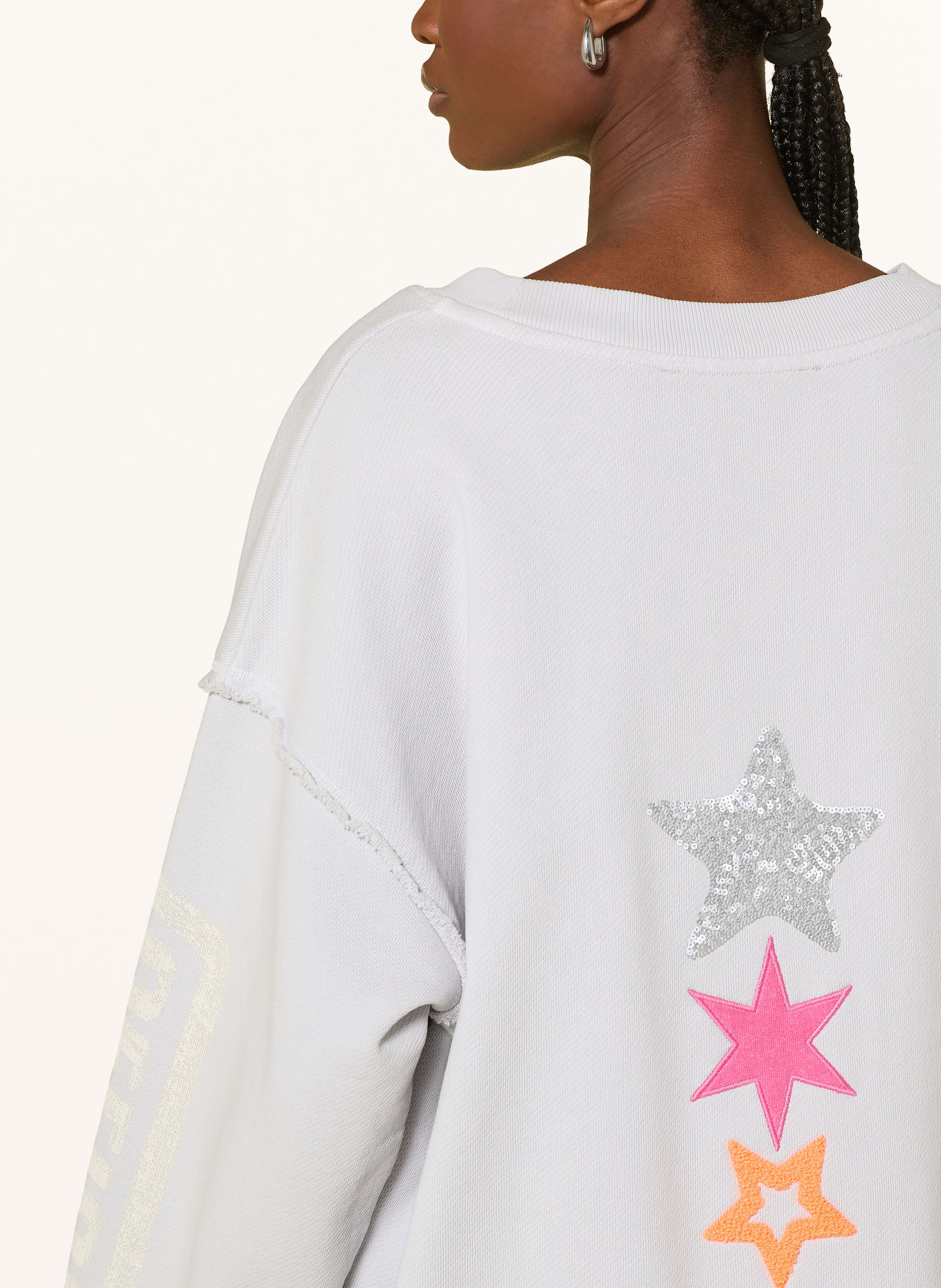 yippie hippie Bluza oversize z cekinami: SZARONIEBIESKI / SREBRNY / JASKRAWY POMARAŃCZOWY