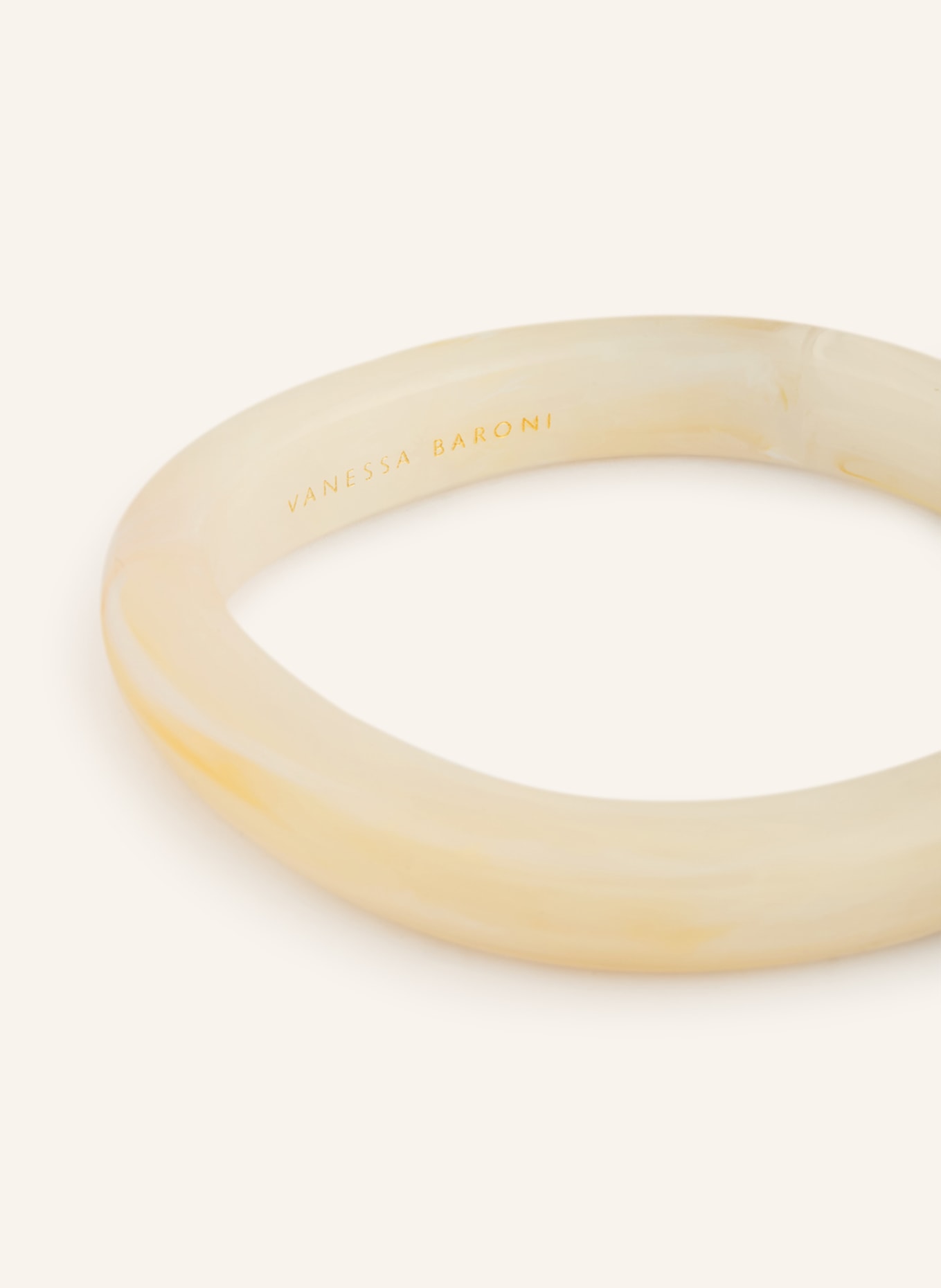 VANESSA BARONI Amreif SOFT EDGE: CRÈME