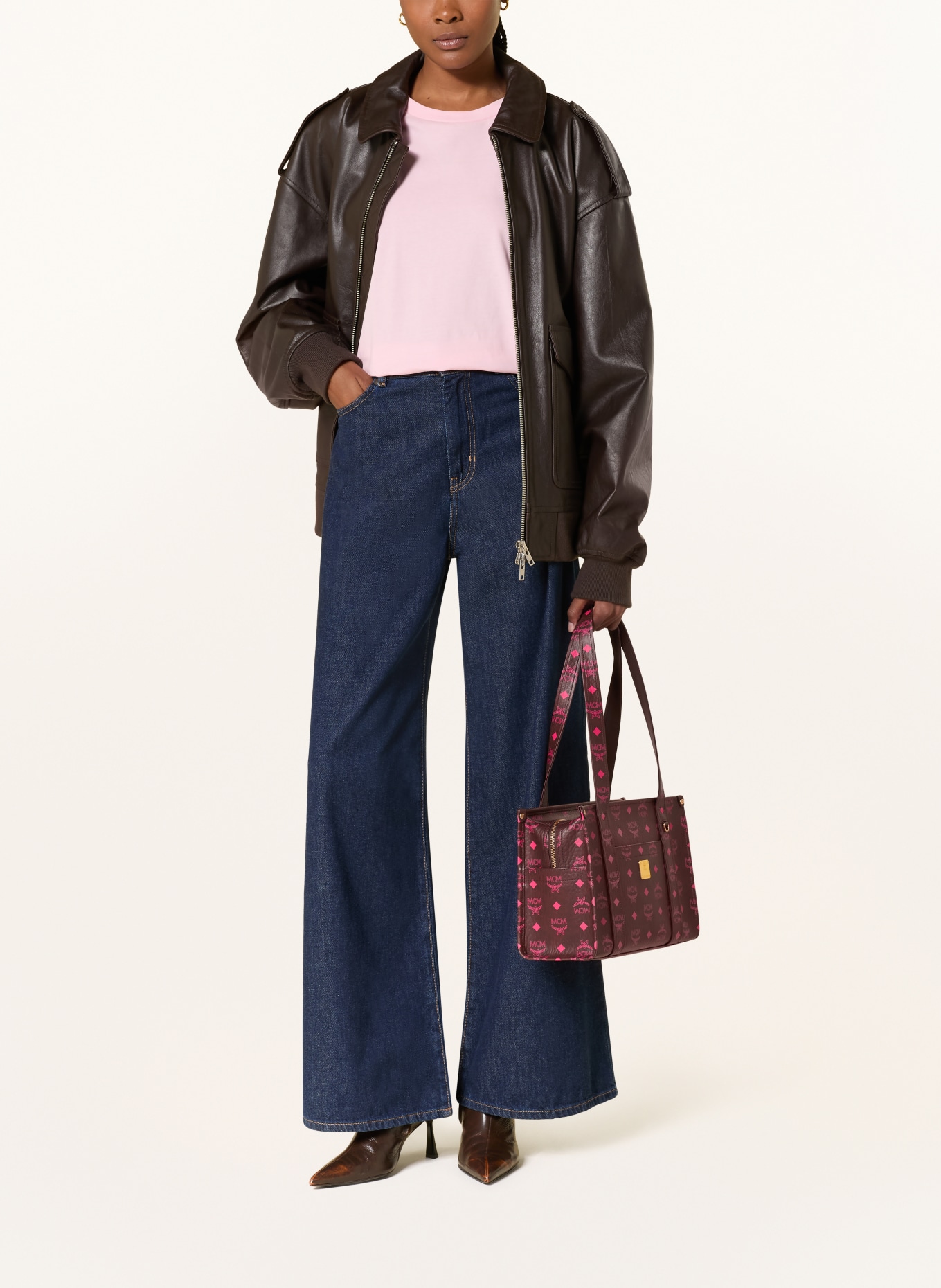 MCM AREN SMALL Shoulder Bag: DARK BROWN / GOLD / PINK