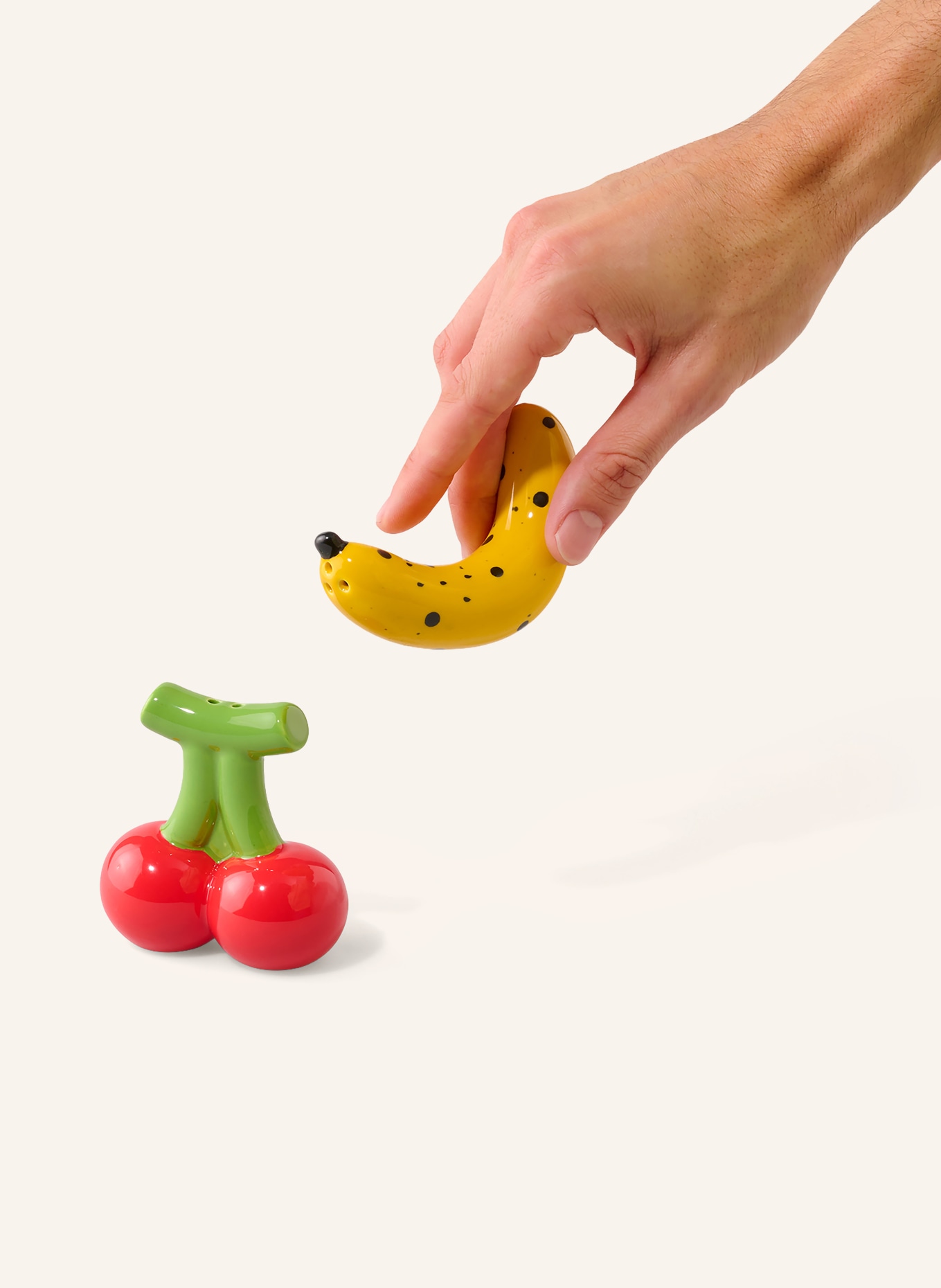 fluid MARKET Salz- und Pfeffersteuer BANANA & CHERRY: ROT / DUNKELGELB / GRÜN