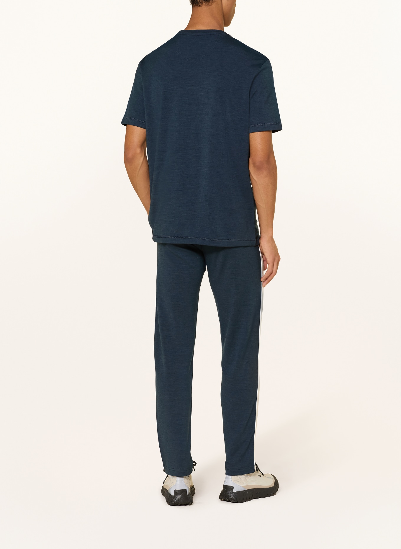 super.natural Funktionsshirt MONTANA BRUSH mit Merinowolle: DUNKELBLAU / WEISS