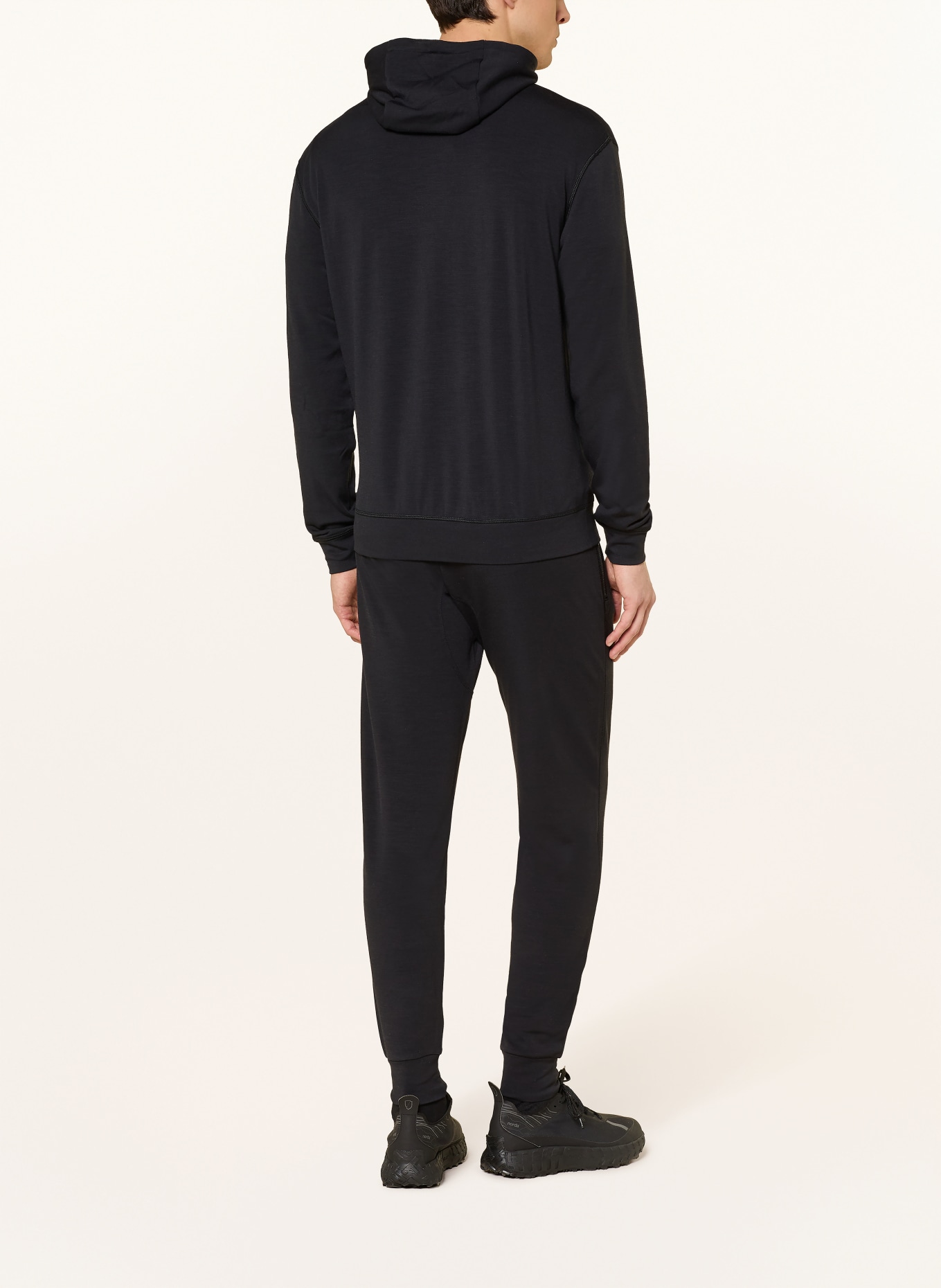 super.natural Sweatjacke EVERYDAY mit Merinowolle: SCHWARZ