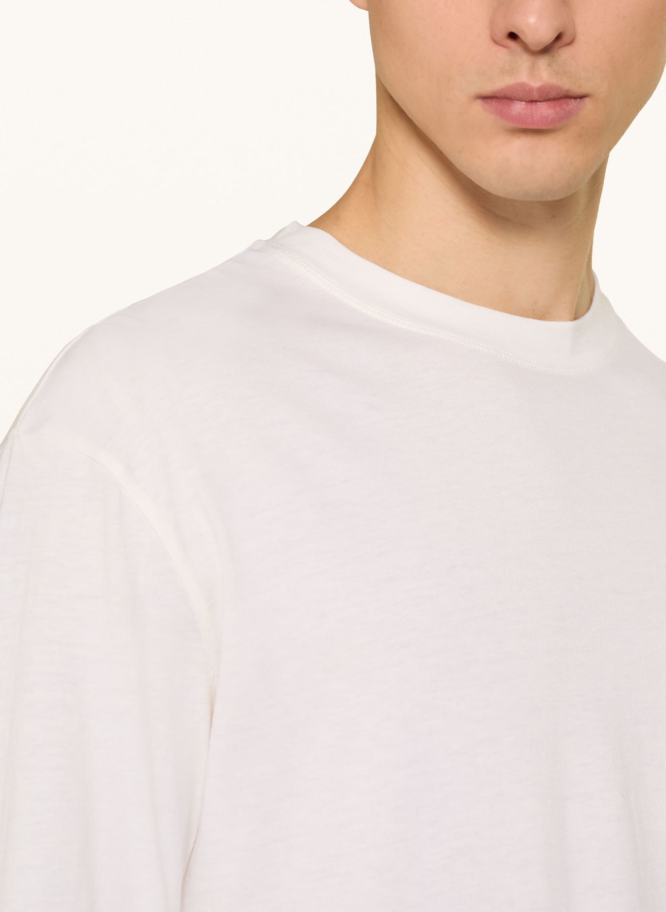 super.natural CASUAL Performance Shirt with Merino Wool: CREAM