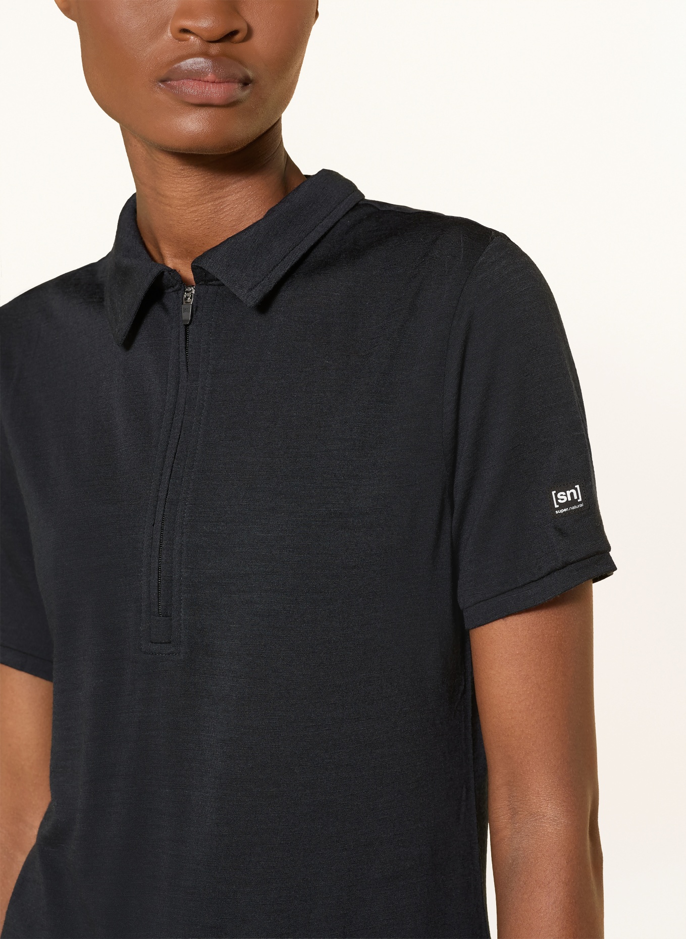 super.natural Funktions-Poloshirt mit Merinowolle: SCHWARZ