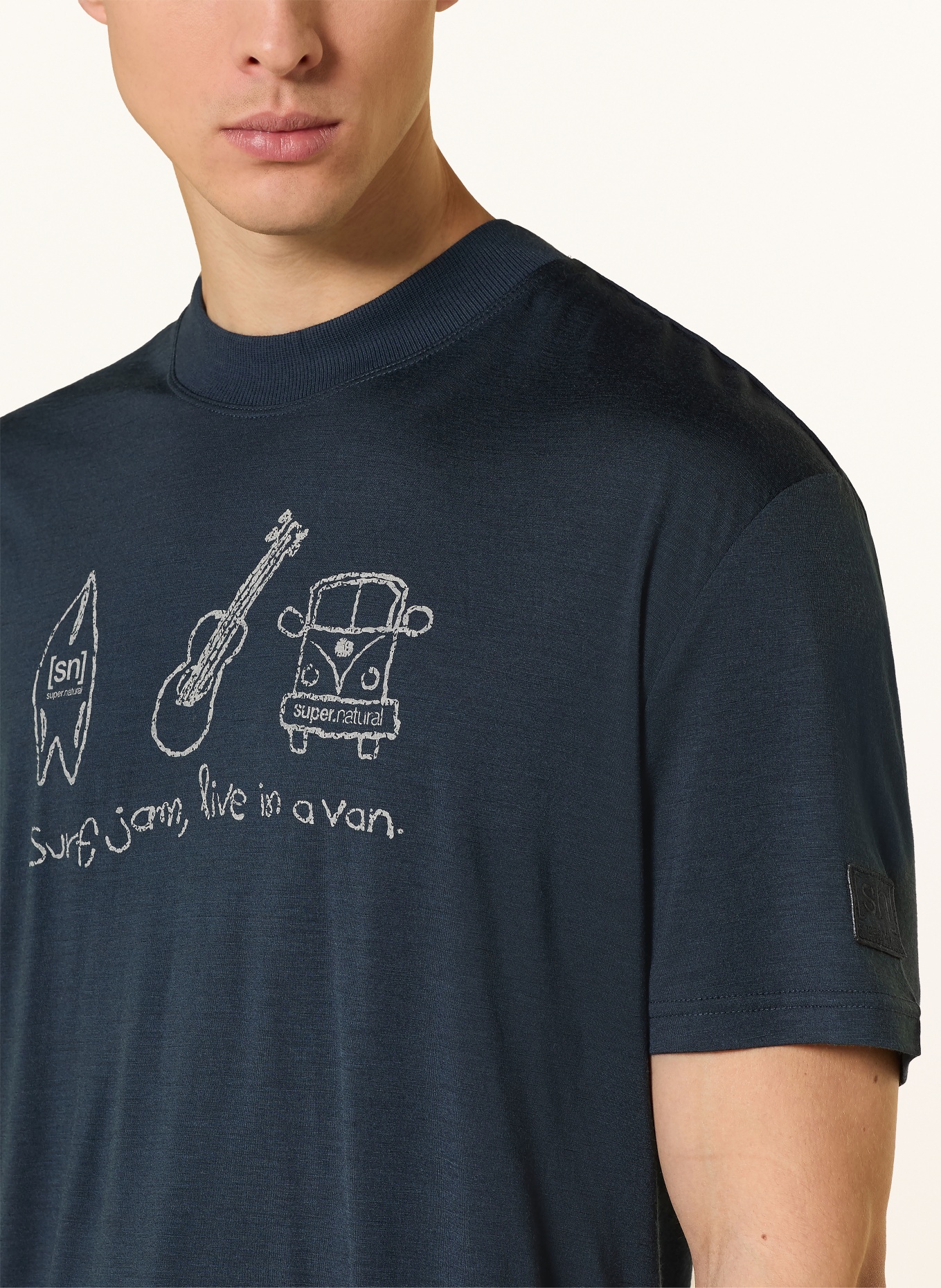 super.natural Funktionsshirt VAN LIFE mit Merinowolle: DUNKELBLAU