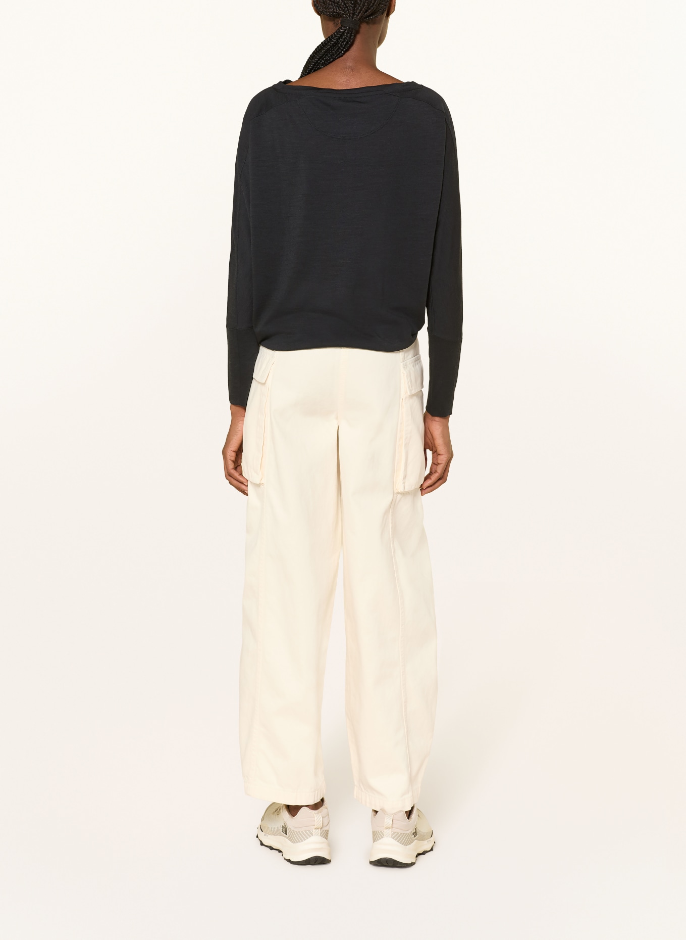 super.natural Funktionsshirt KULA mit Merinowolle: SCHWARZ