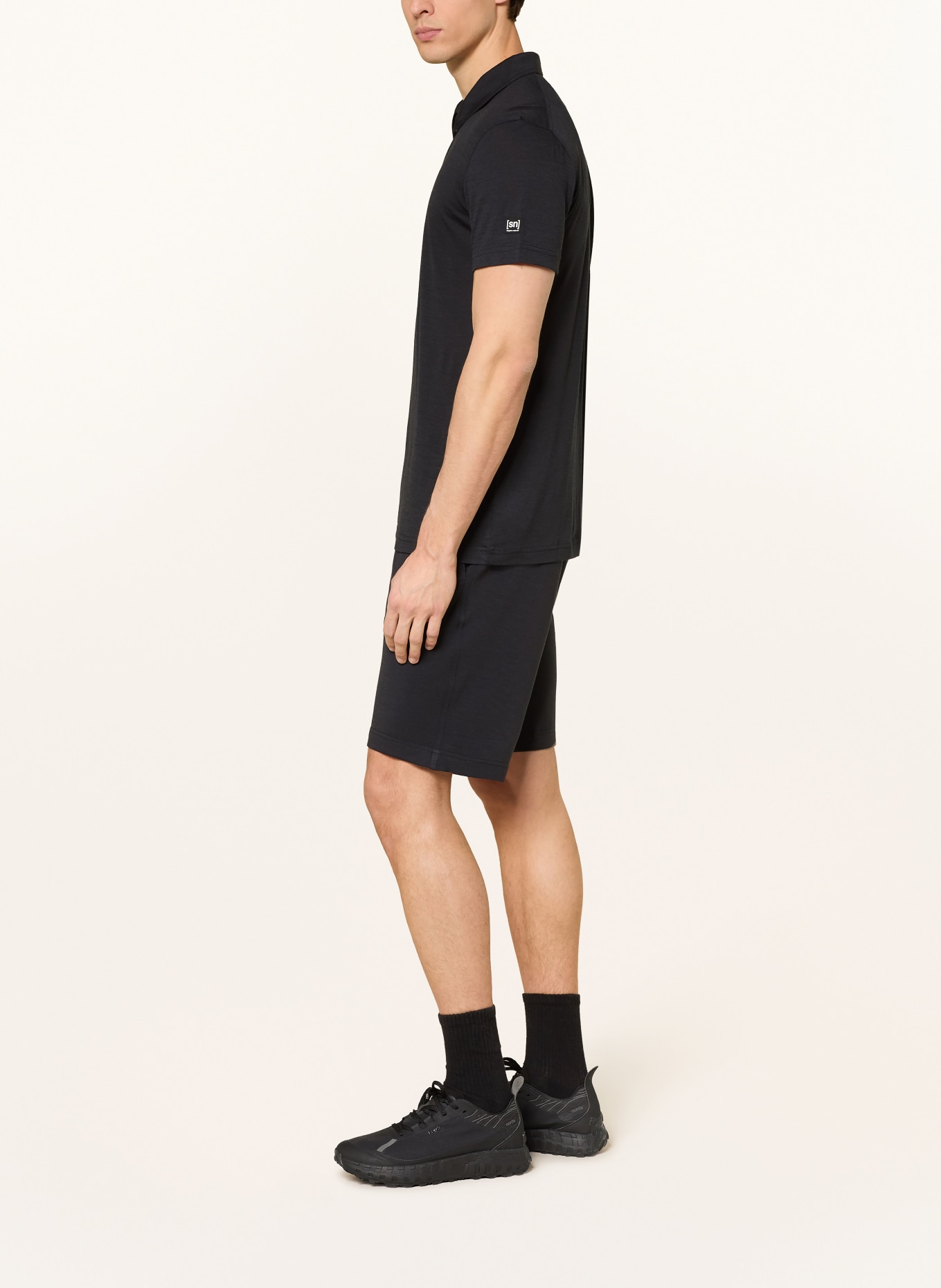 super.natural Sweatshorts SOLUTION mit Merinowolle: SCHWARZ