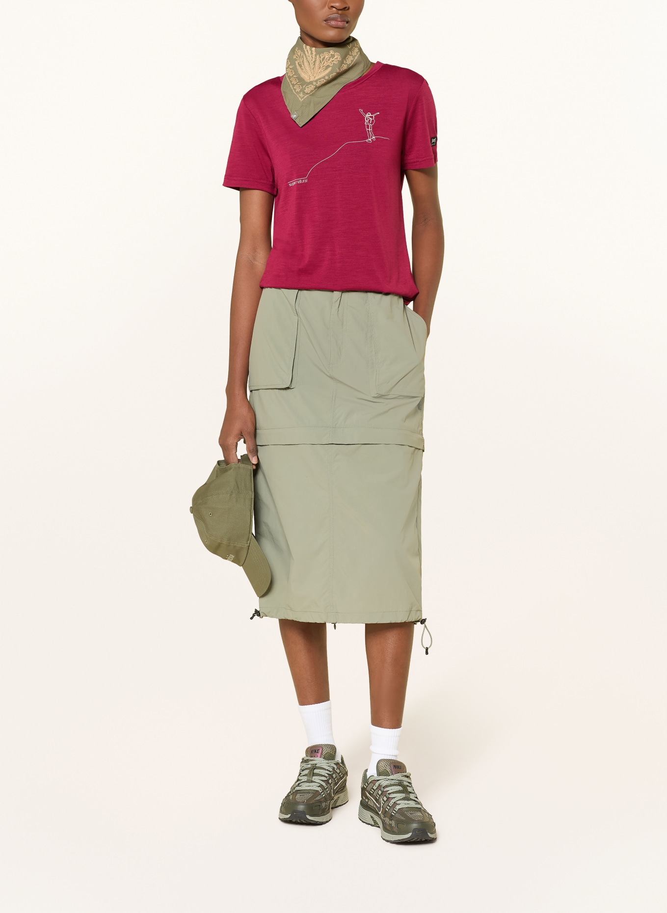 super.natural Funktionsshirt BERGGLÜCK mit Merinowolle: DUNKELROT