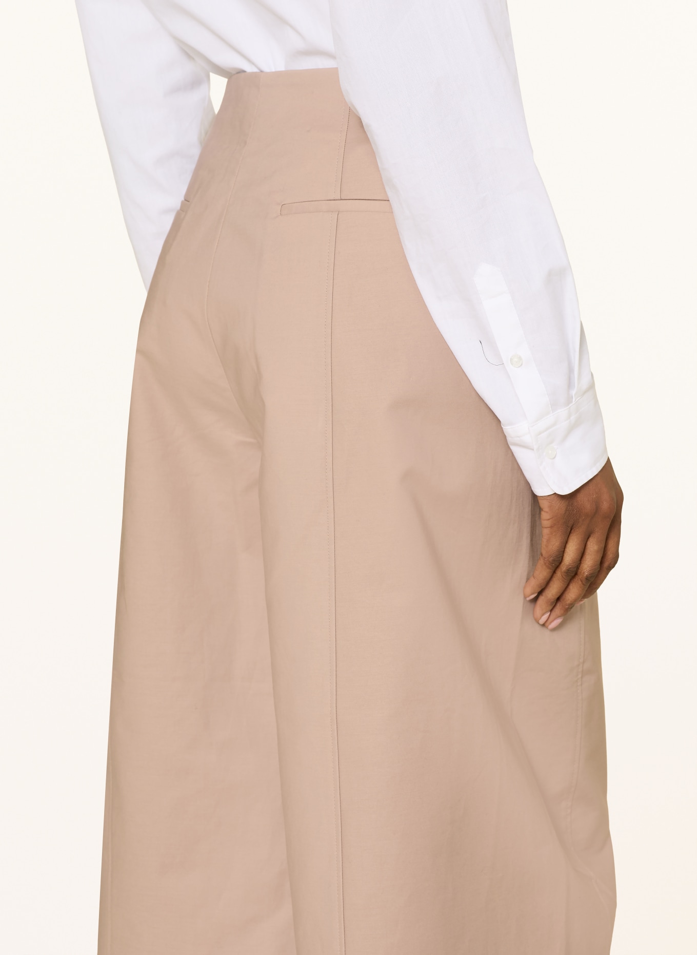 COS 3/4-length pants: BEIGE