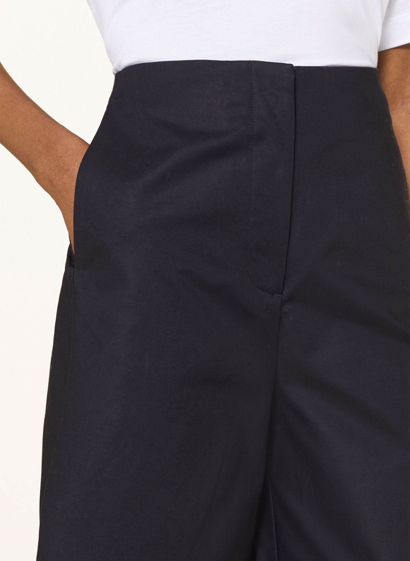 COS 3/4-length pants: DARK BLUE