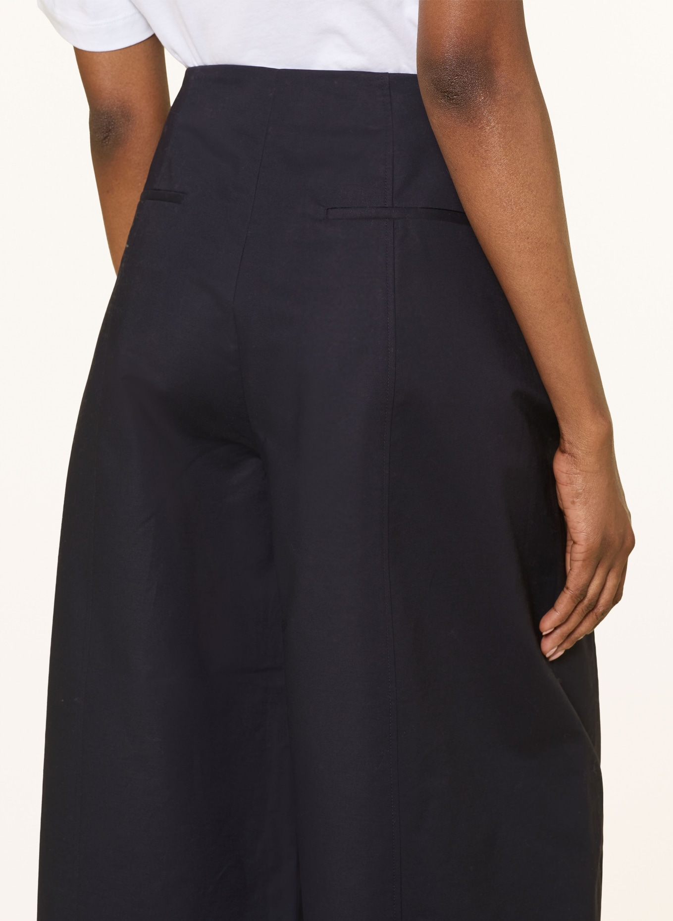 COS 3/4-length pants: DARK BLUE