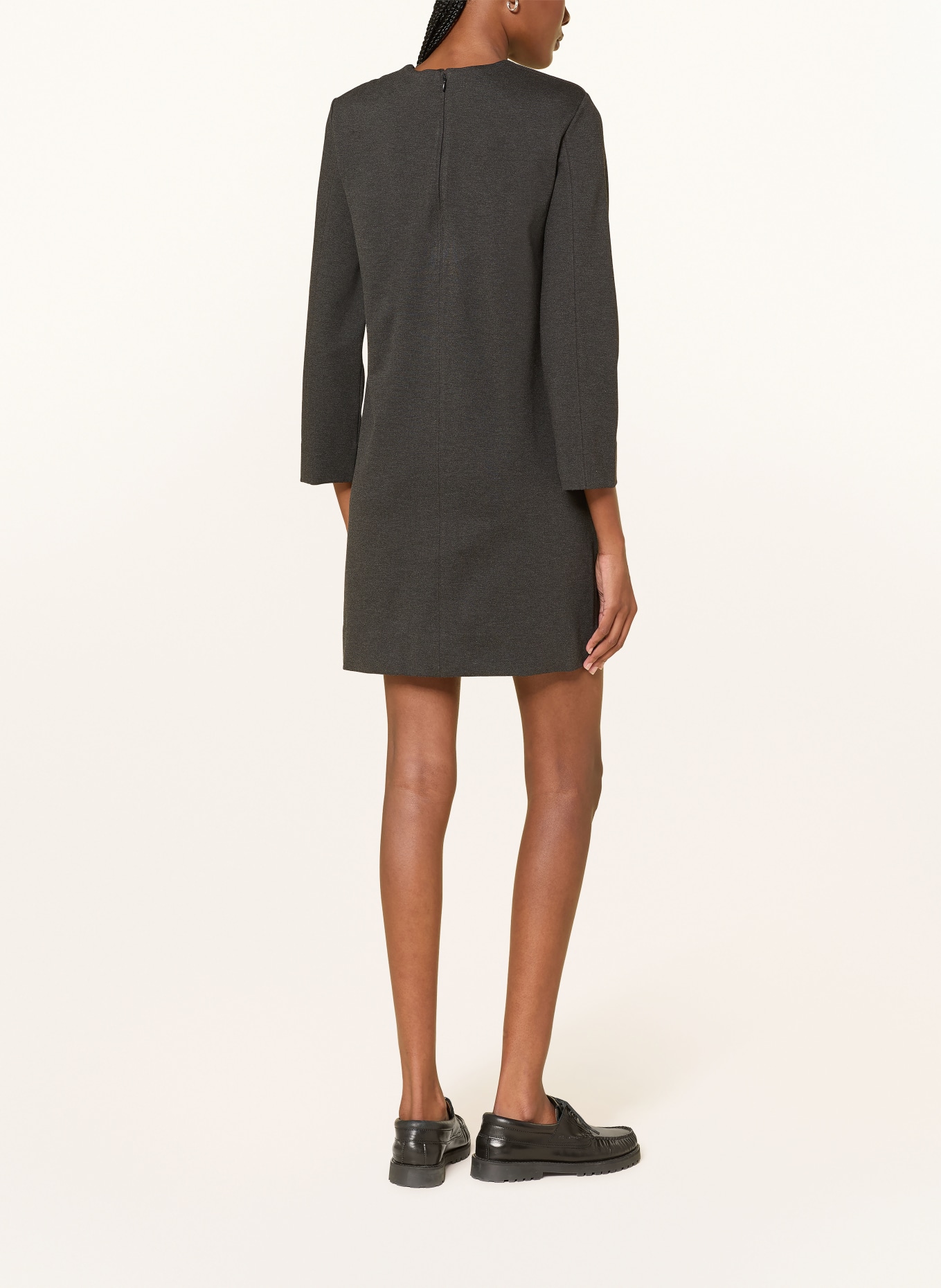 COS Šaty: TMAVĚ ŠEDÁ