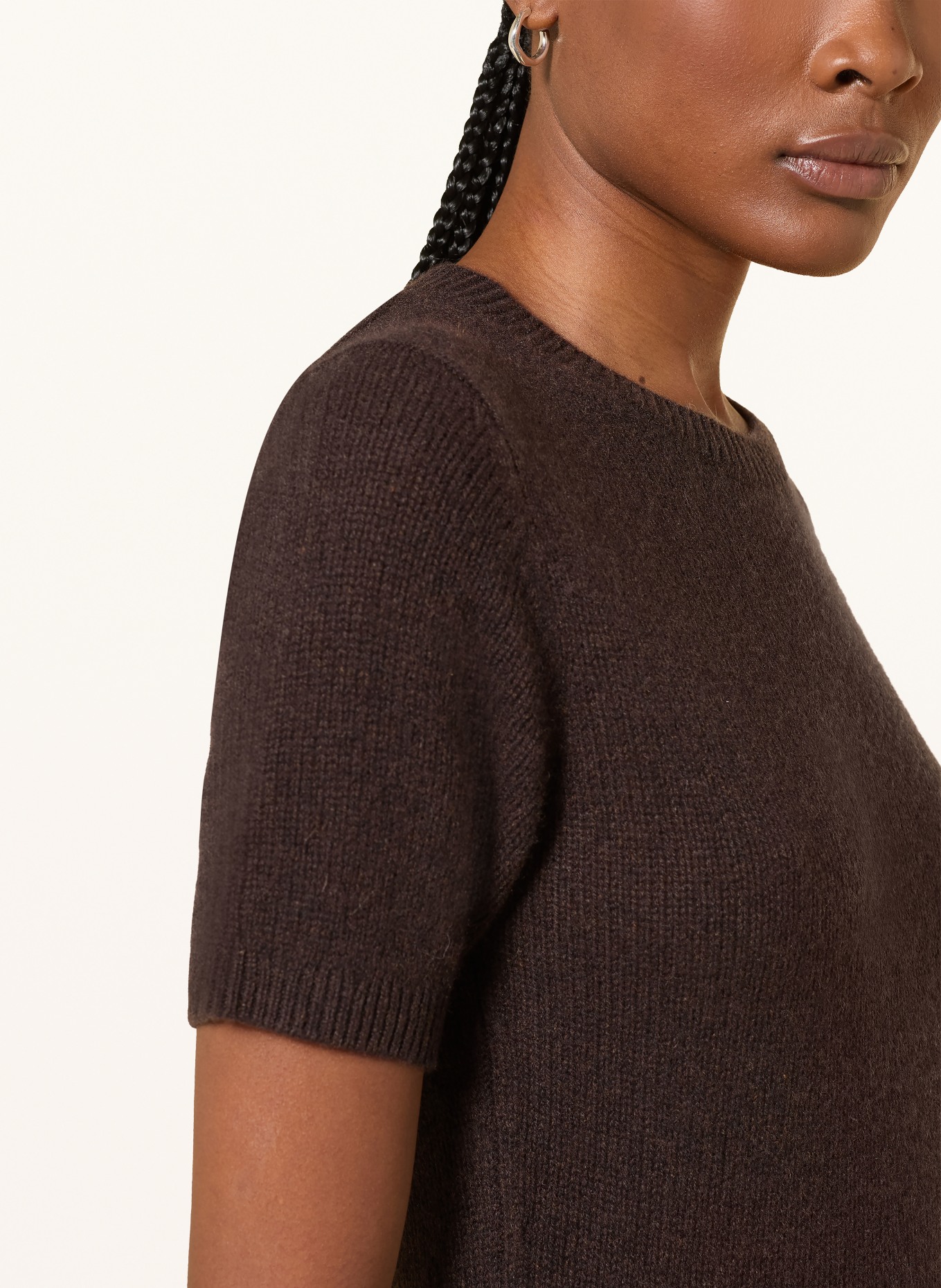 COS Pletené tričko z kašmíru: TMAVĚ HNĚDÁ