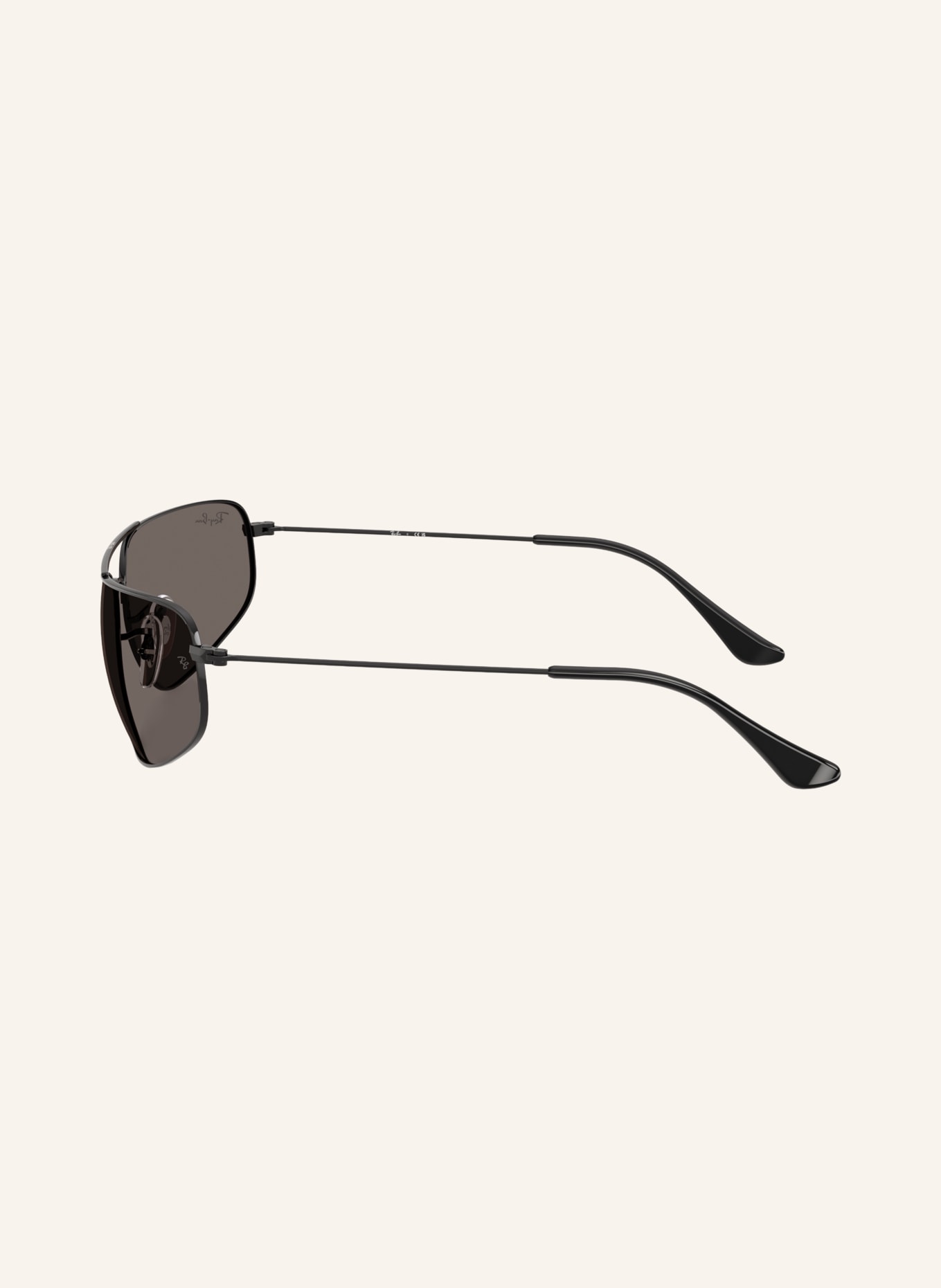 Ray-Ban RB3780 Sunglasses: BLACK/DARK GRAY